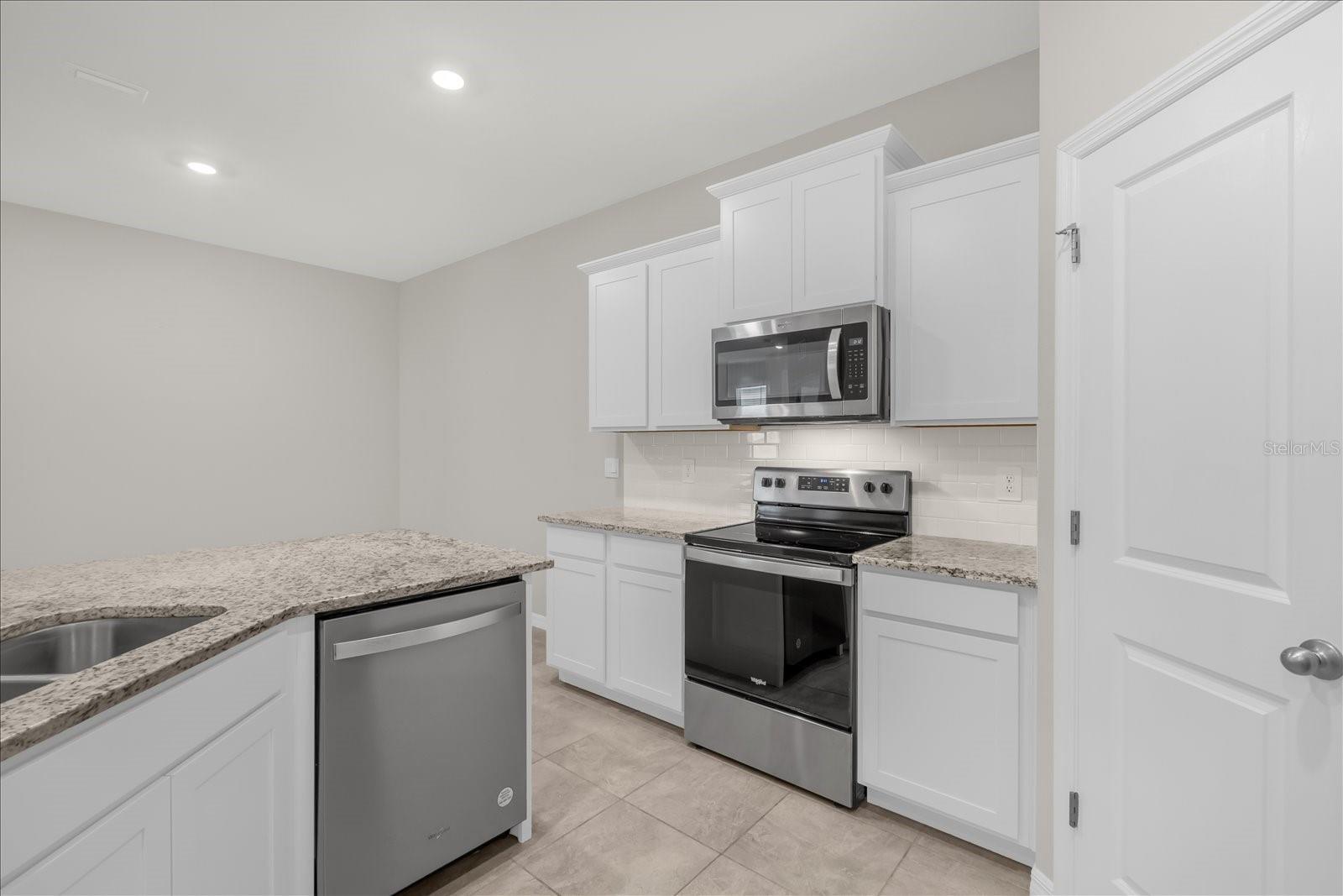 Image 9 of 33 For 5268 48th Place