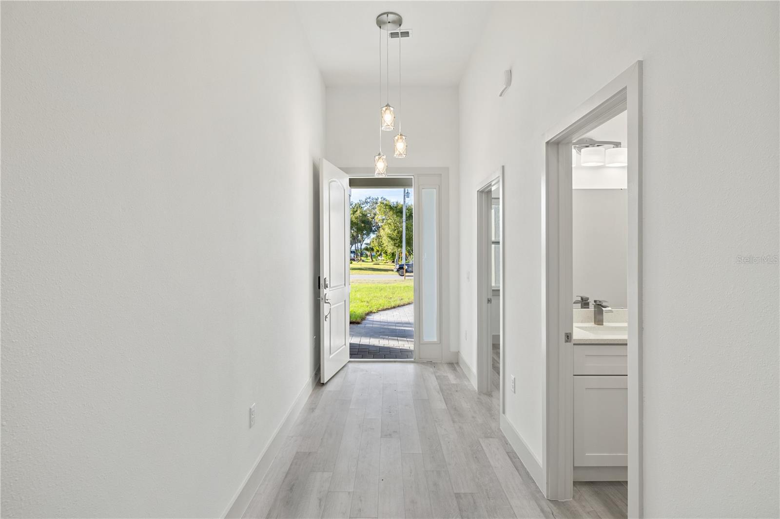 Image 2 of 38 For 5210 Redwood Terrace