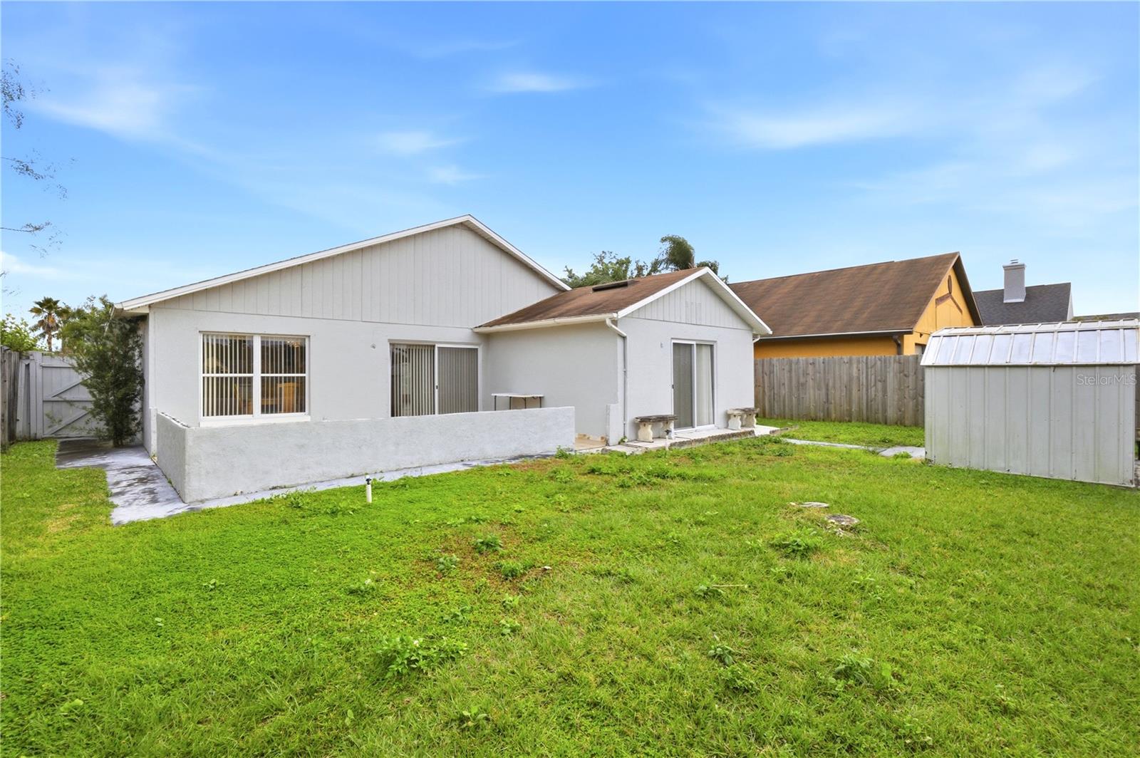 Image 15 of 17 For 2442 Island Club Way