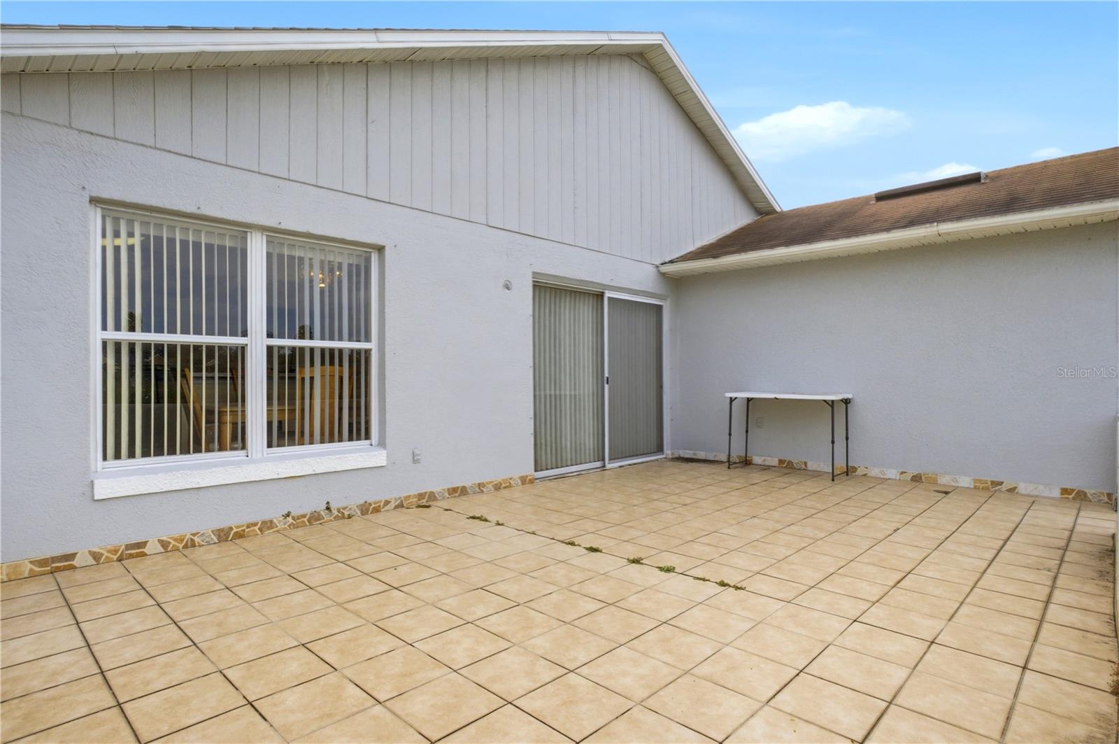 Image 16 of 17 For 2442 Island Club Way