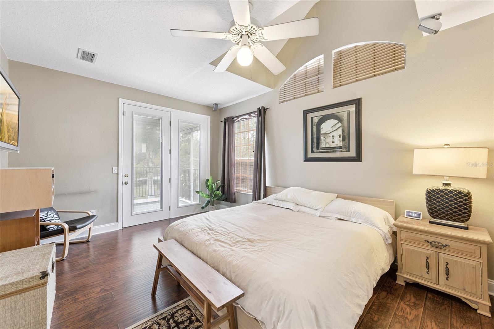 Image 17 of 36 For 7578 Somerset Shores Court