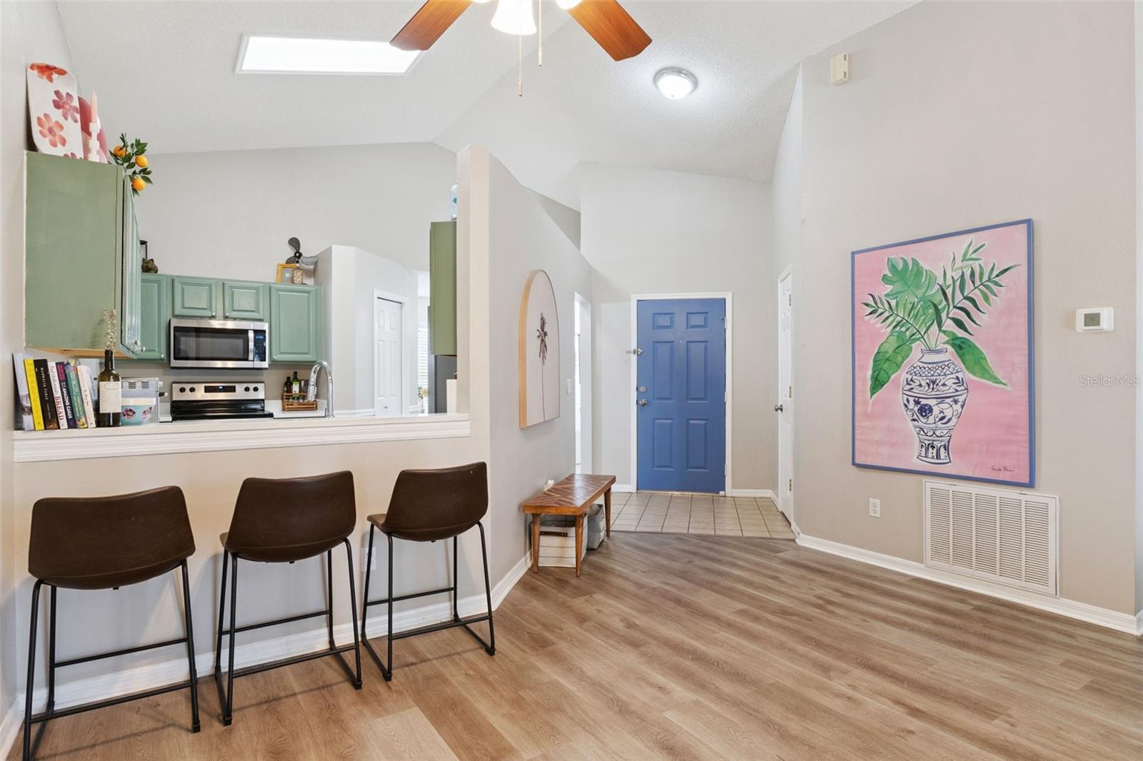 Image 11 of 38 For 1405 Black Willow Trail