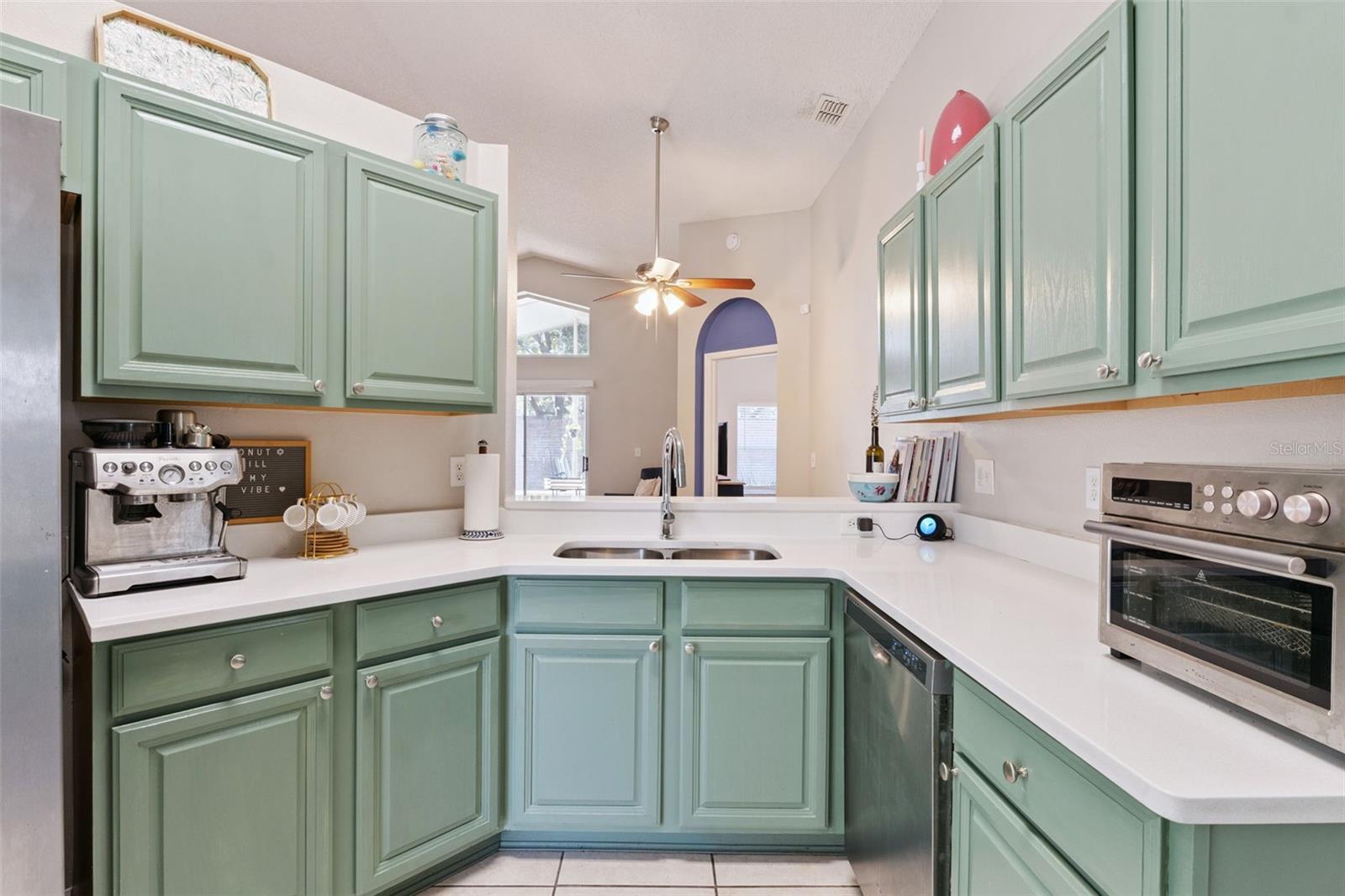 Image 13 of 38 For 1405 Black Willow Trail