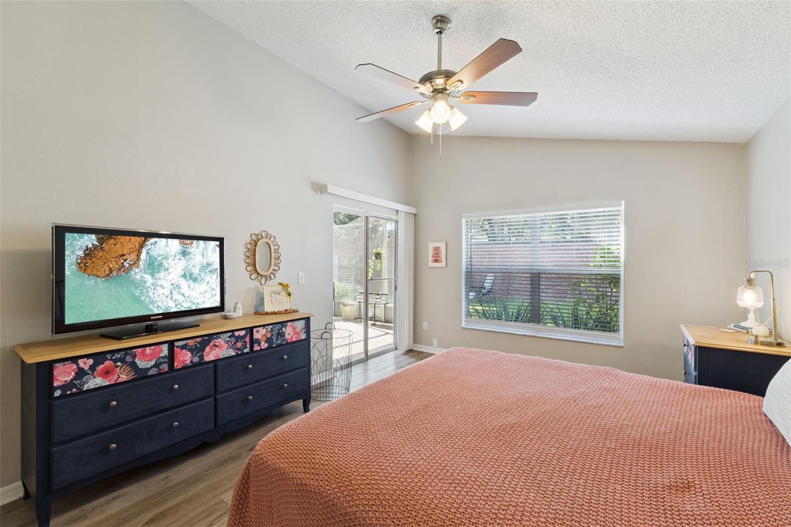 Image 19 of 38 For 1405 Black Willow Trail