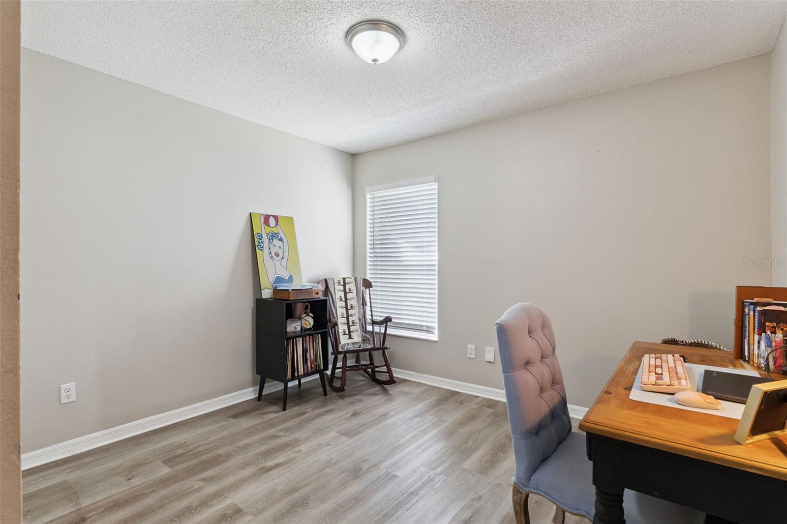 Image 24 of 38 For 1405 Black Willow Trail