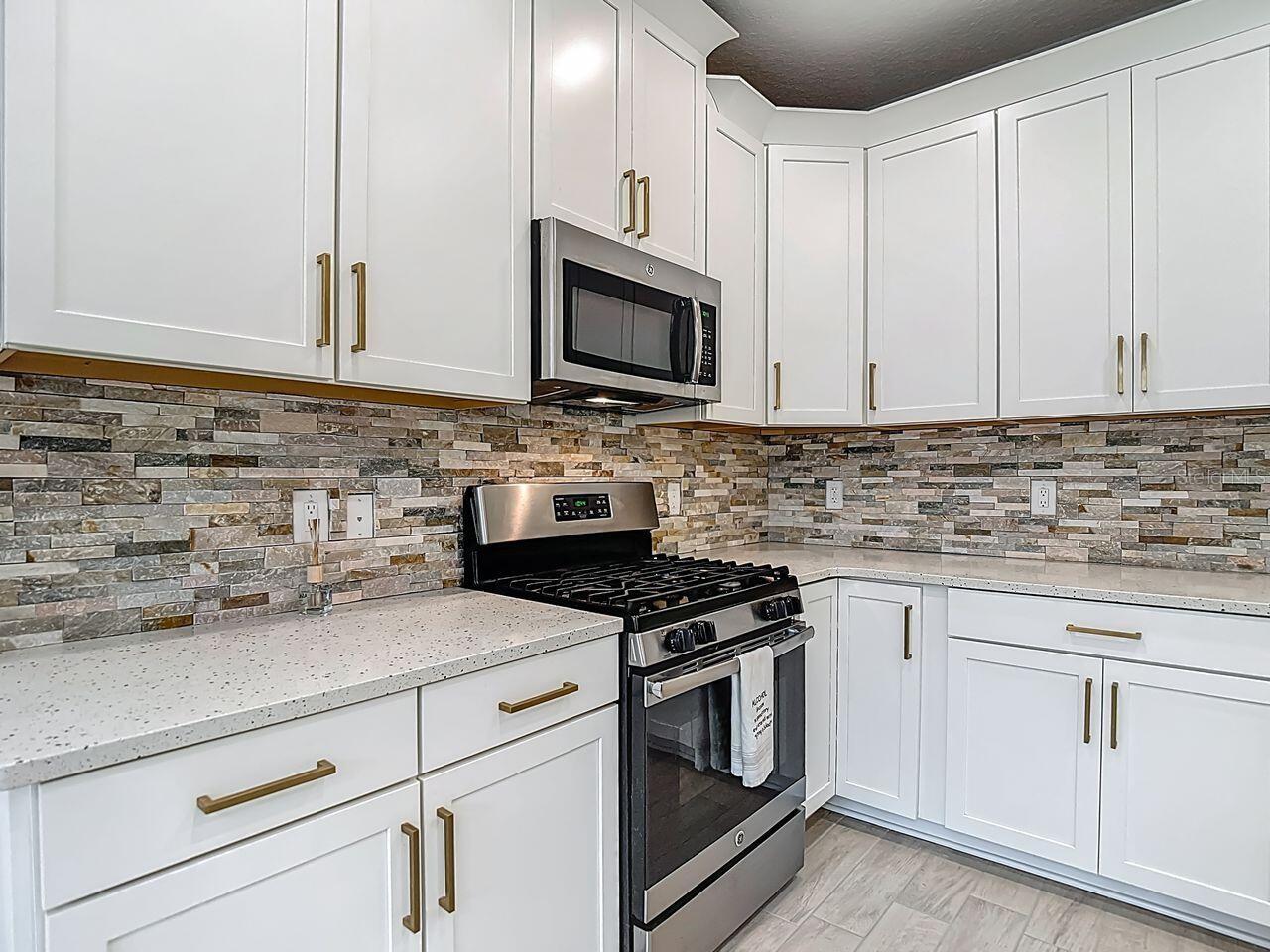 Image 15 of 60 For 12538 Rangeland Boulevard