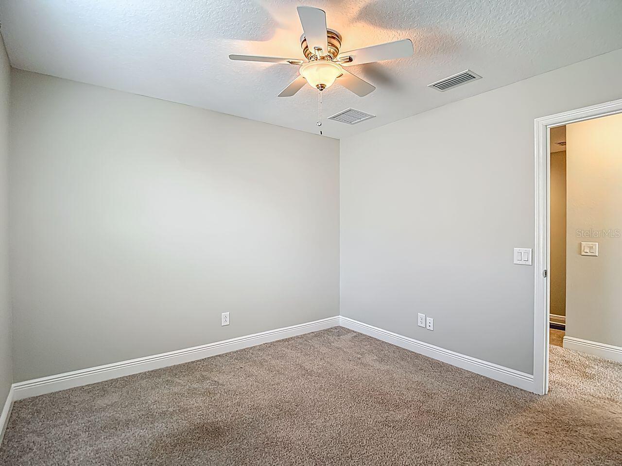 Image 39 of 60 For 12538 Rangeland Boulevard