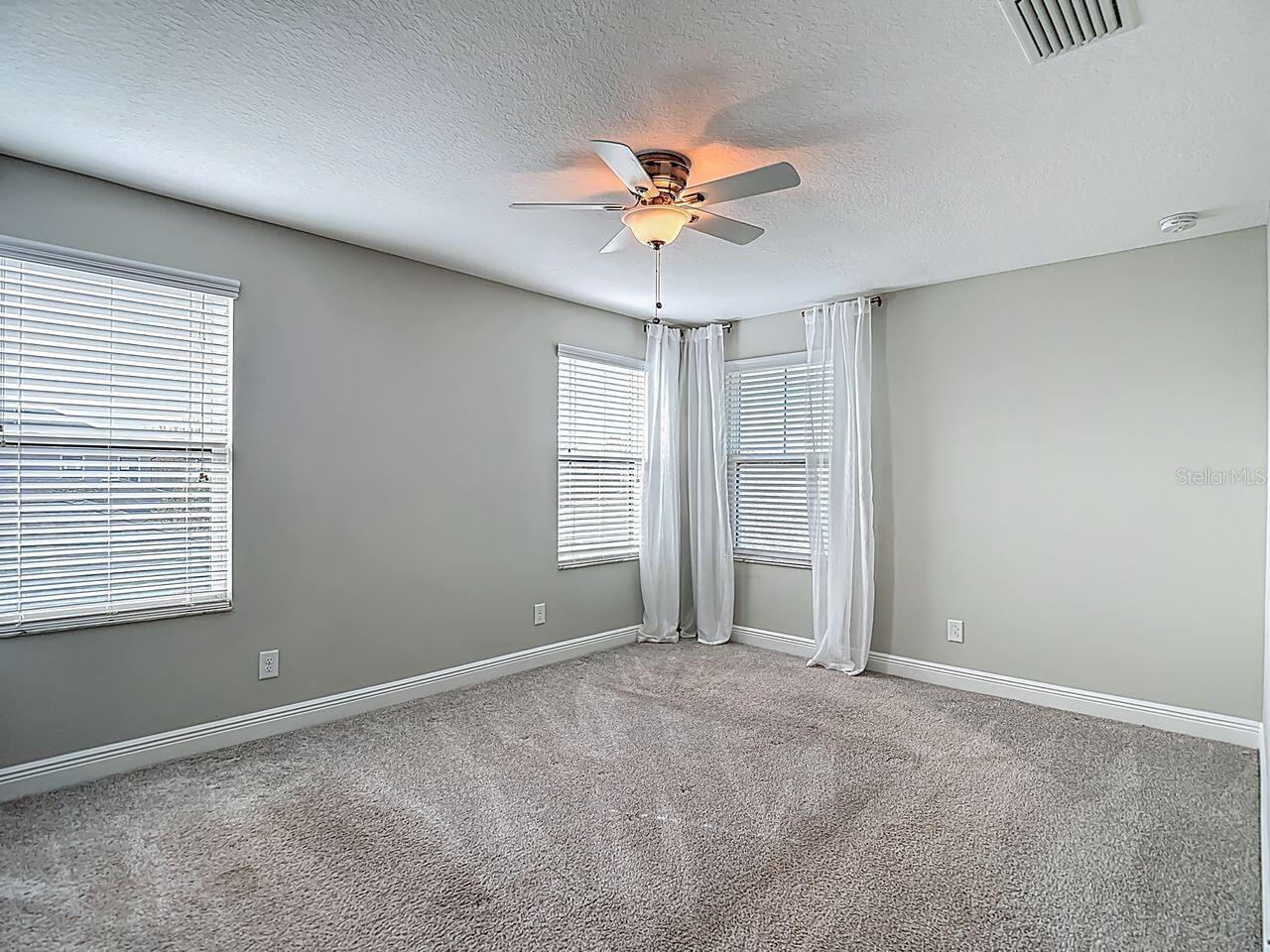 Image 40 of 60 For 12538 Rangeland Boulevard