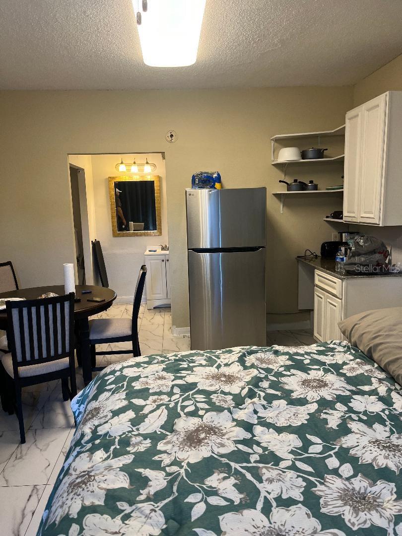 Image 2 of 10 For 8421 Orange Blossom Trail  248