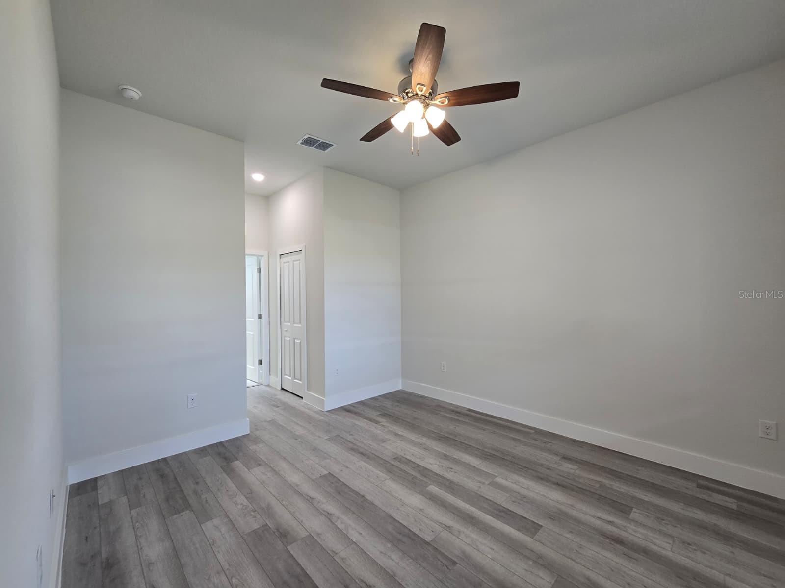 Image 9 of 29 For 5244 Redwood Terrace