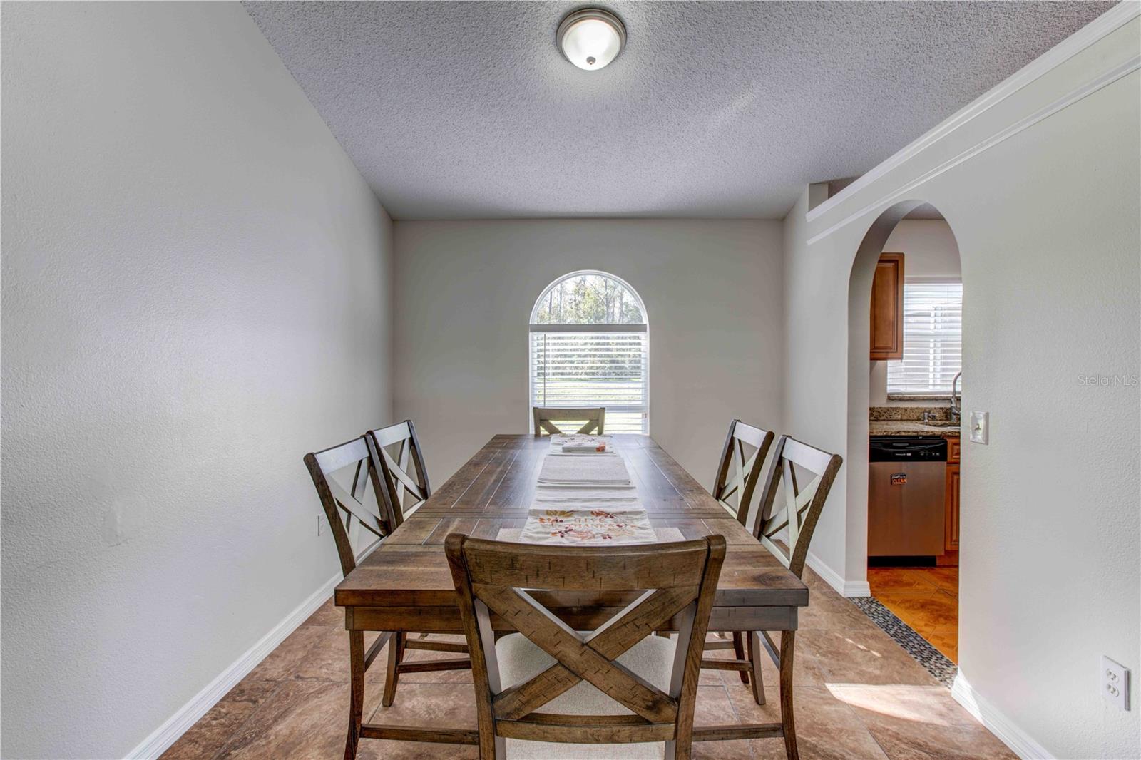 Image 12 of 23 For 762 Toulon Drive
