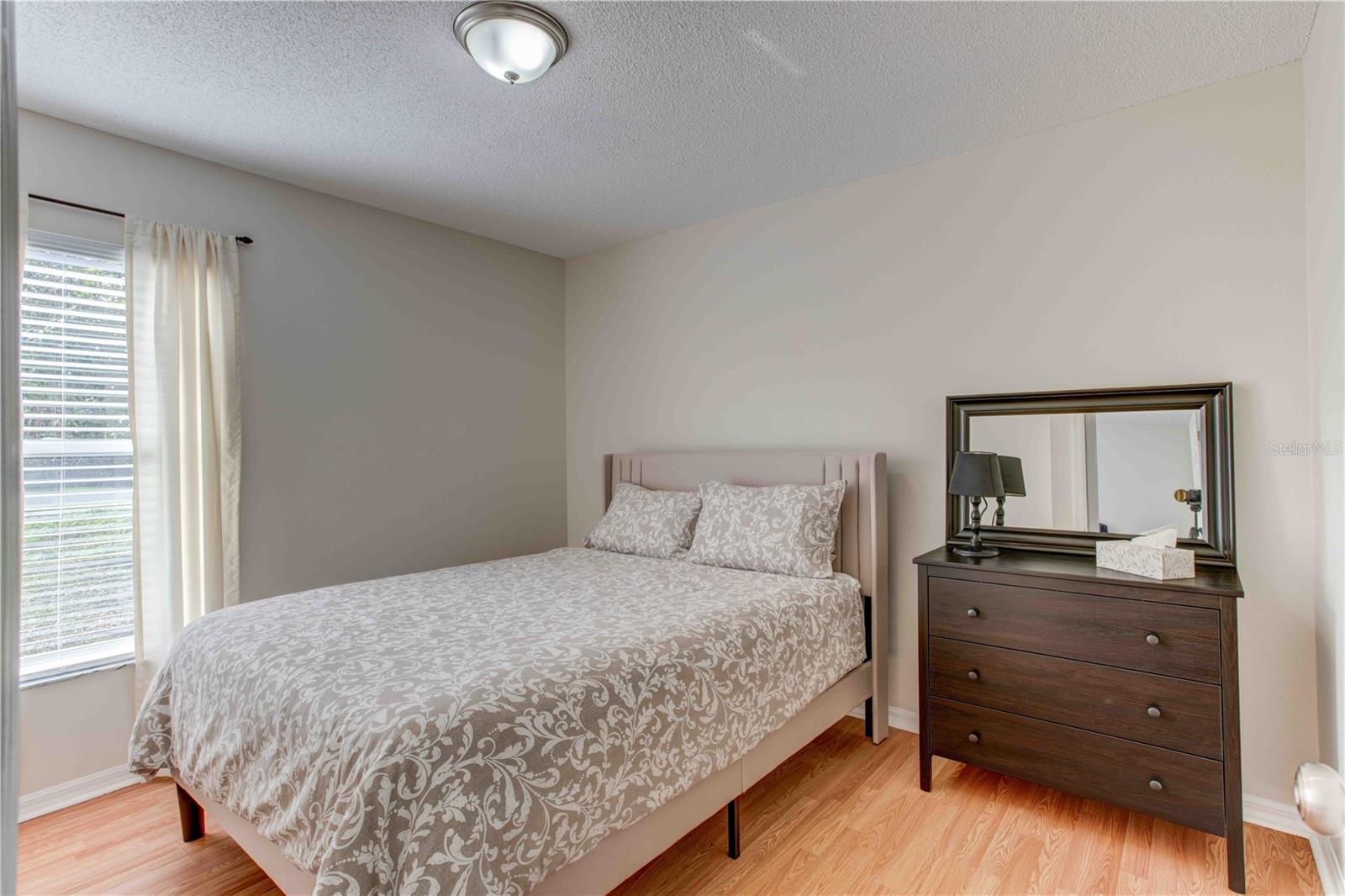 Image 17 of 23 For 762 Toulon Drive