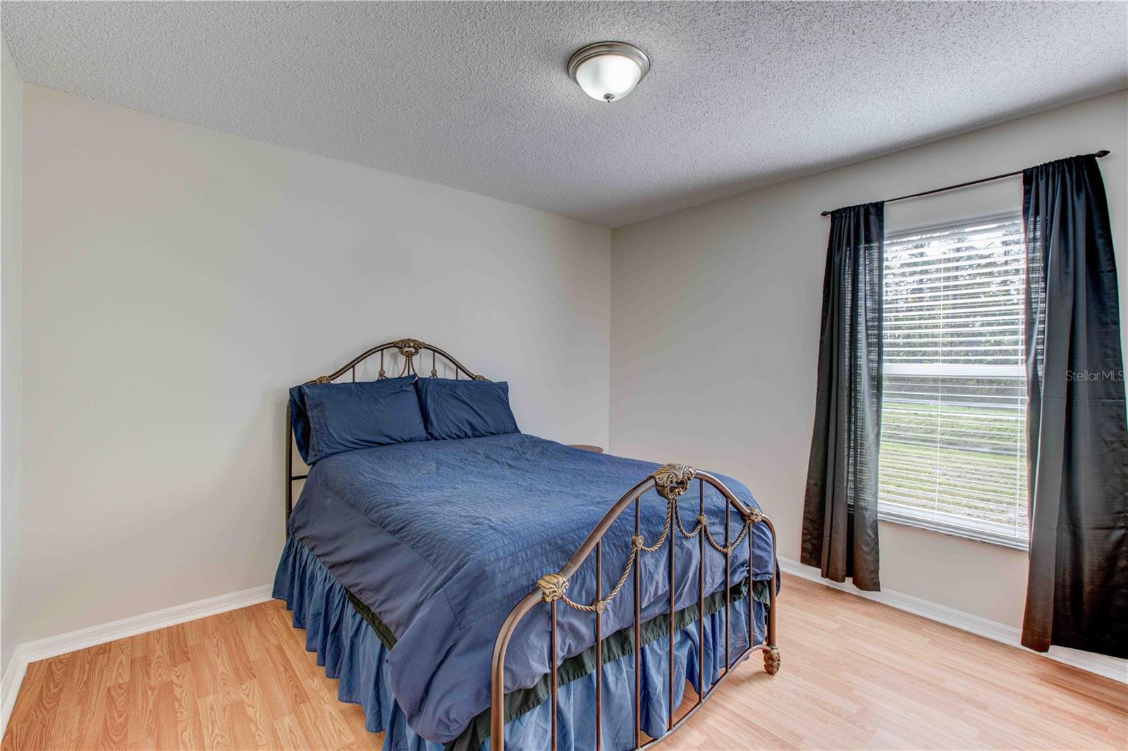 Image 19 of 23 For 762 Toulon Drive