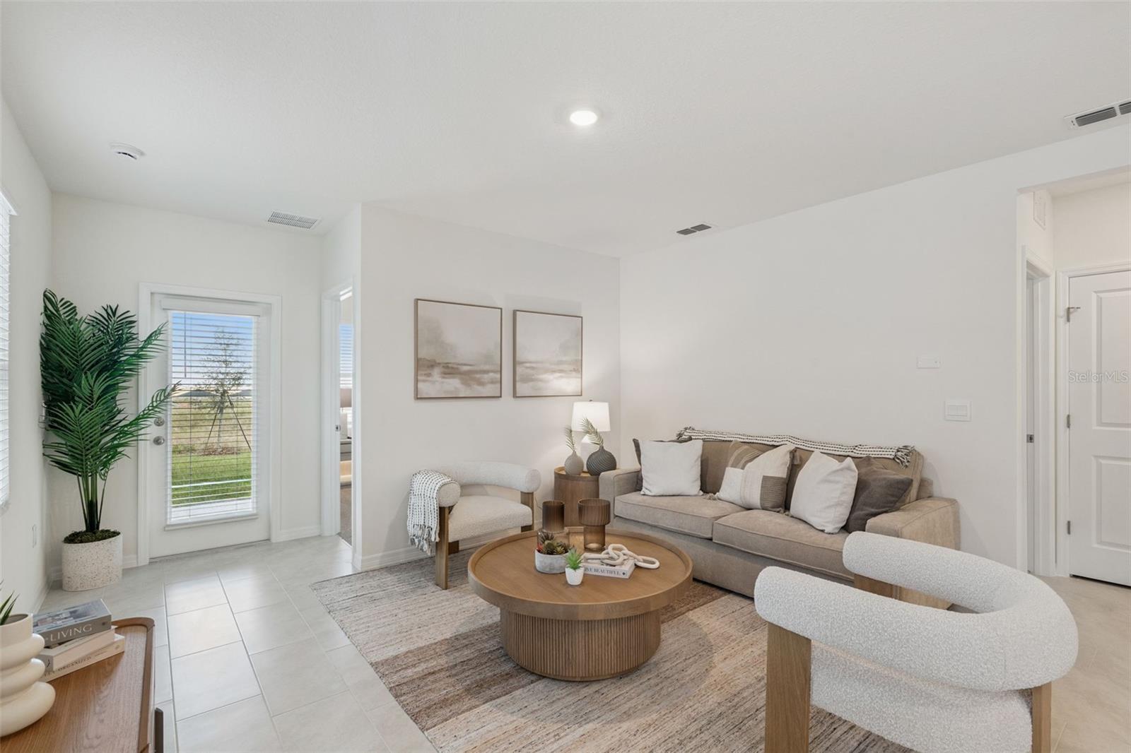 Image 13 of 27 For 802 Ambleside Drive