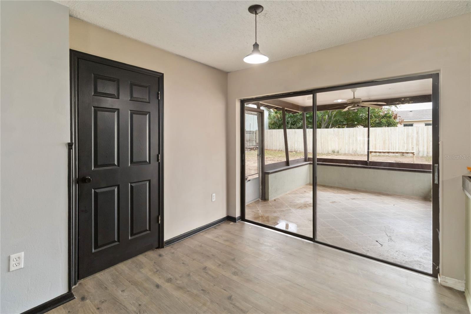 Image 14 of 28 For 608 Dora Avenue