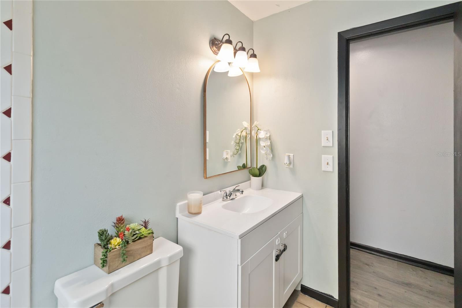 Image 21 of 28 For 608 Dora Avenue