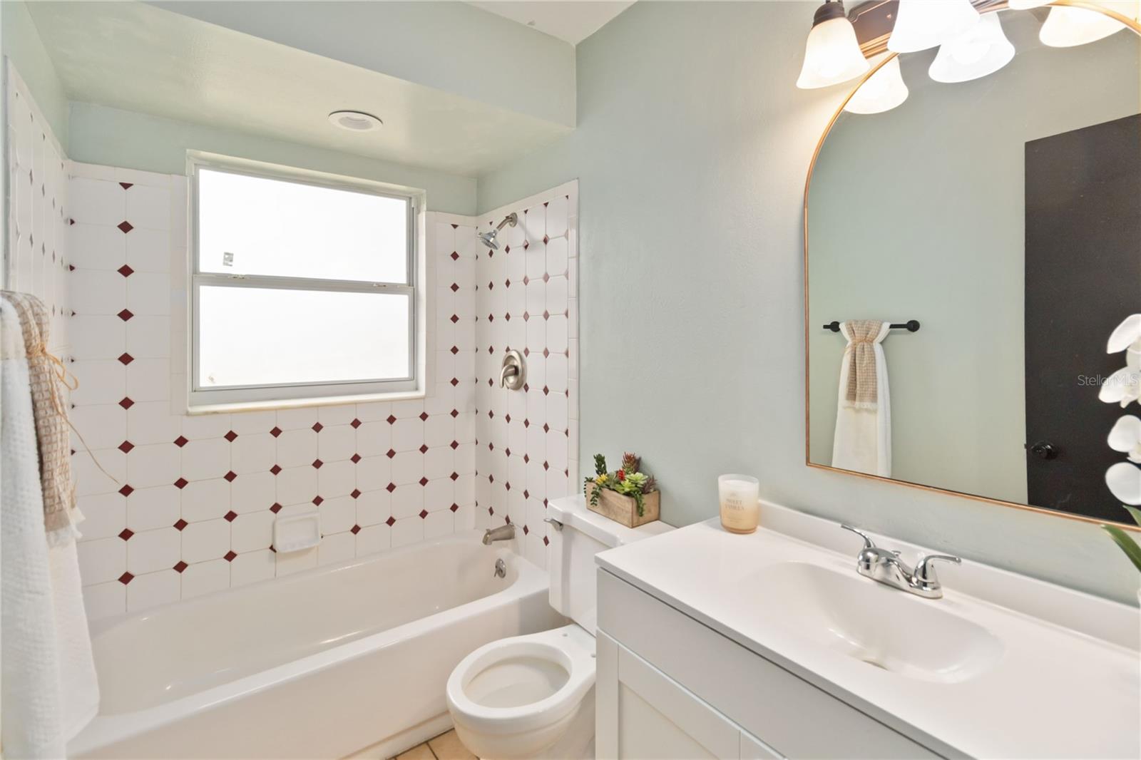 Image 22 of 28 For 608 Dora Avenue