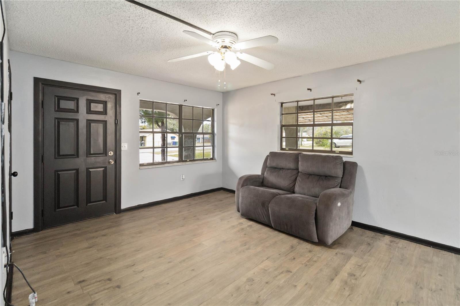 Image 9 of 28 For 608 Dora Avenue