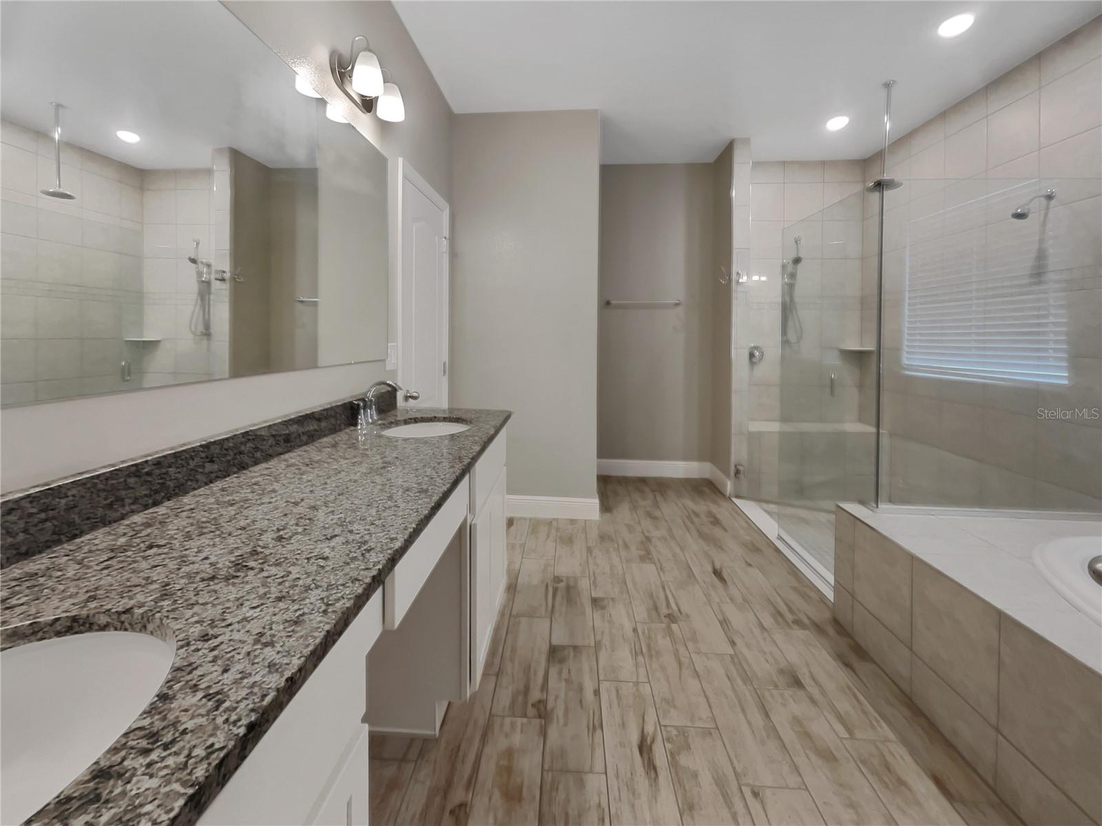 Image 14 of 22 For 1657 Marsh Pointe Drive