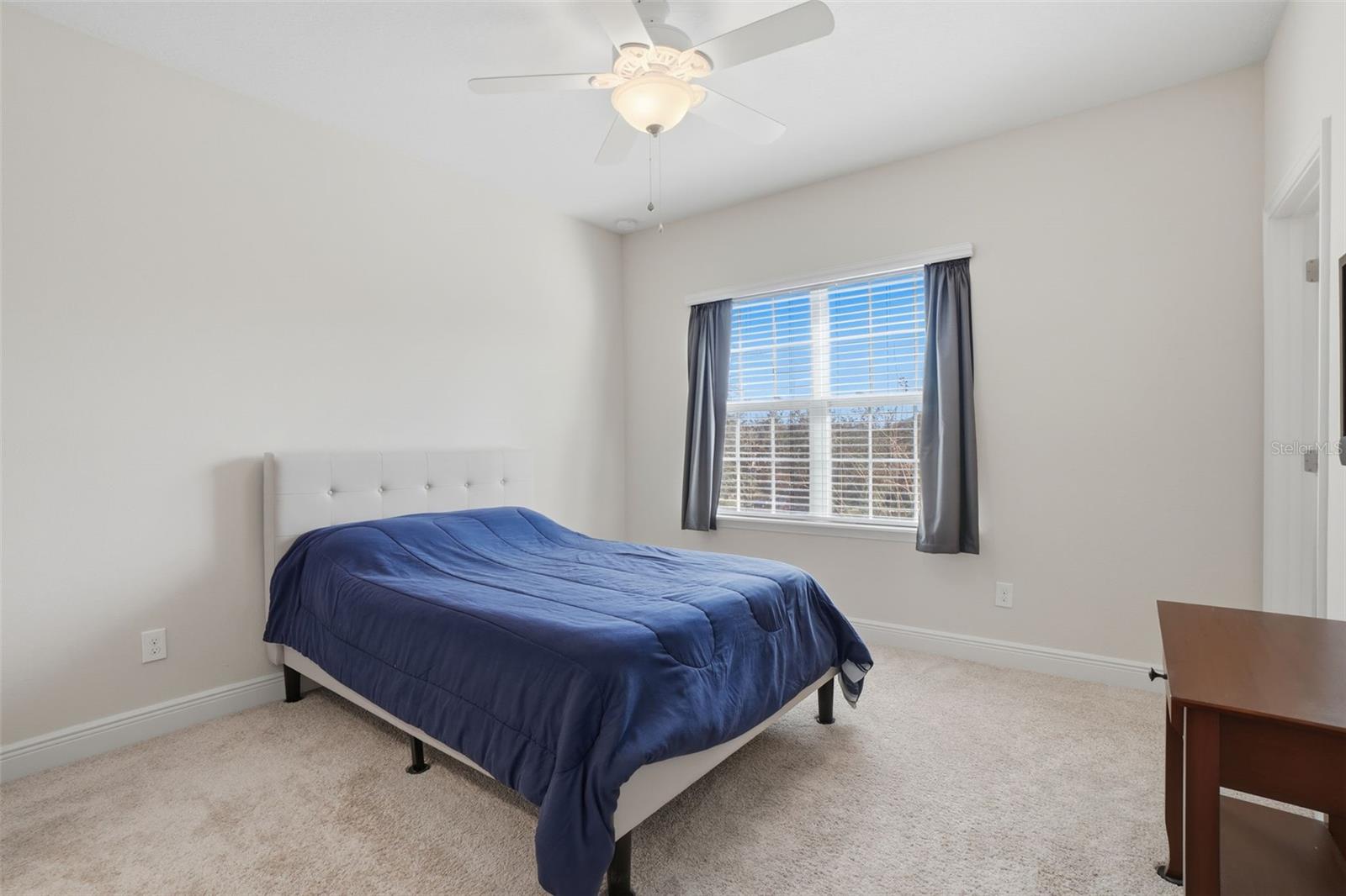 Image 17 of 42 For 15519 Honeybell Drive