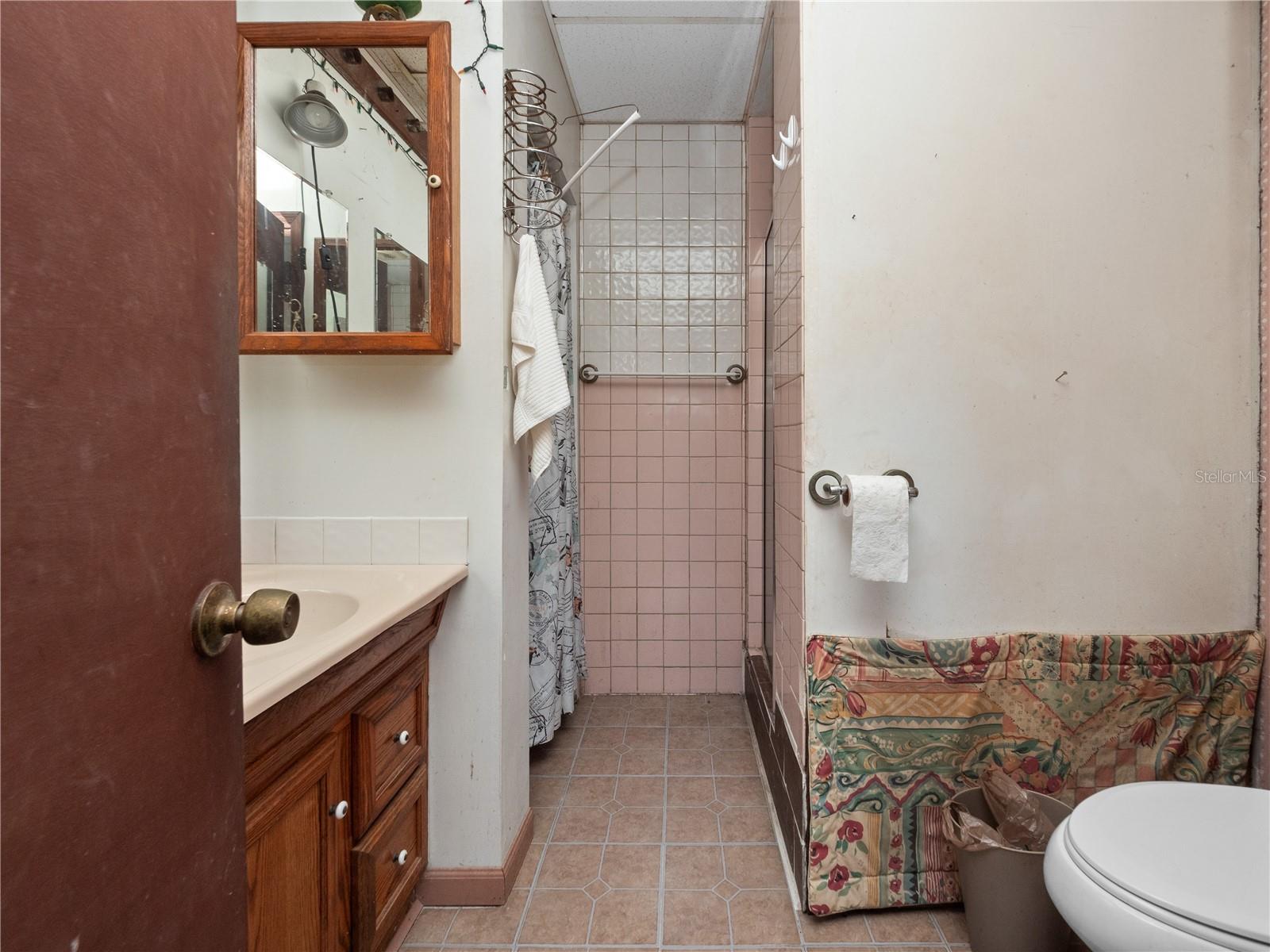 Image 24 of 31 For 6604 Mt Plymouth Road