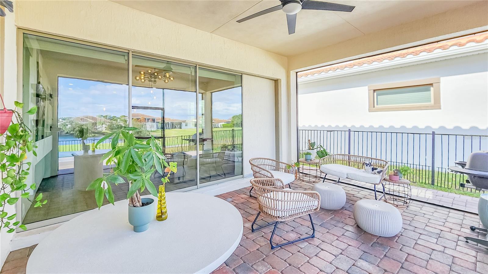 Image 19 of 34 For 13213 Woodford Street