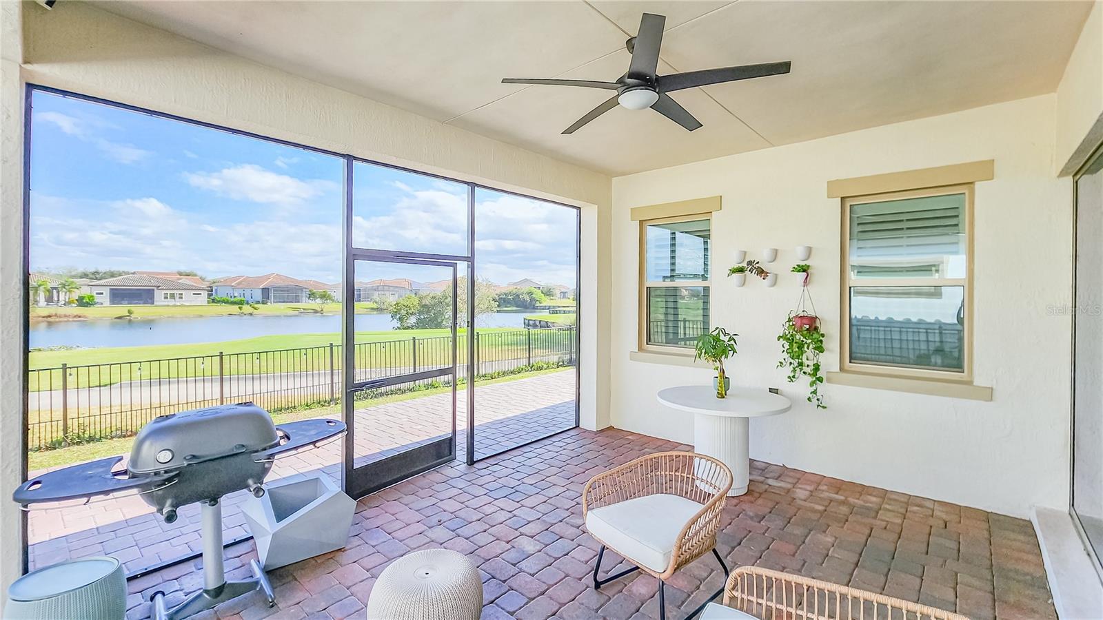 Image 20 of 34 For 13213 Woodford Street