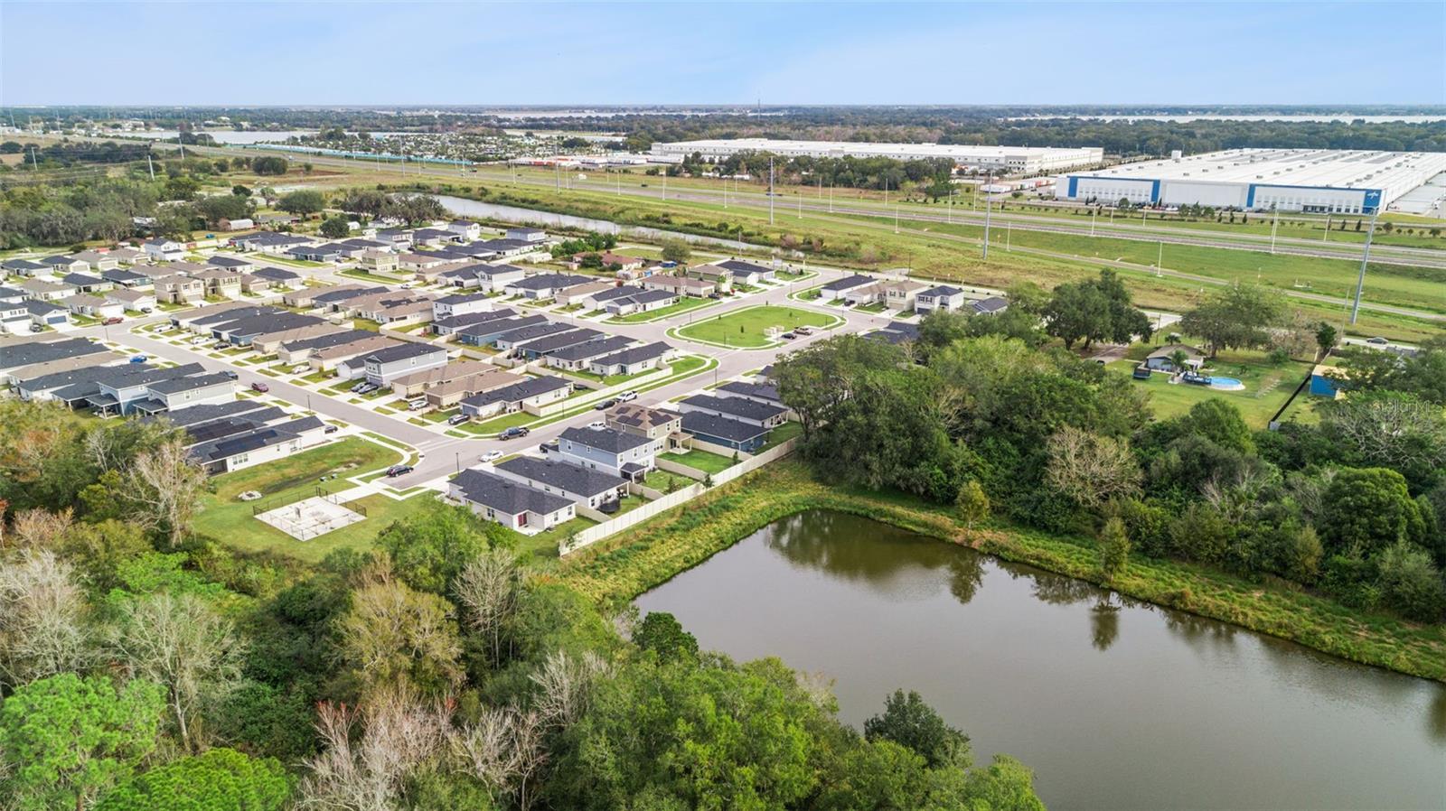 Image 22 of 23 For 332 Walnut Lane