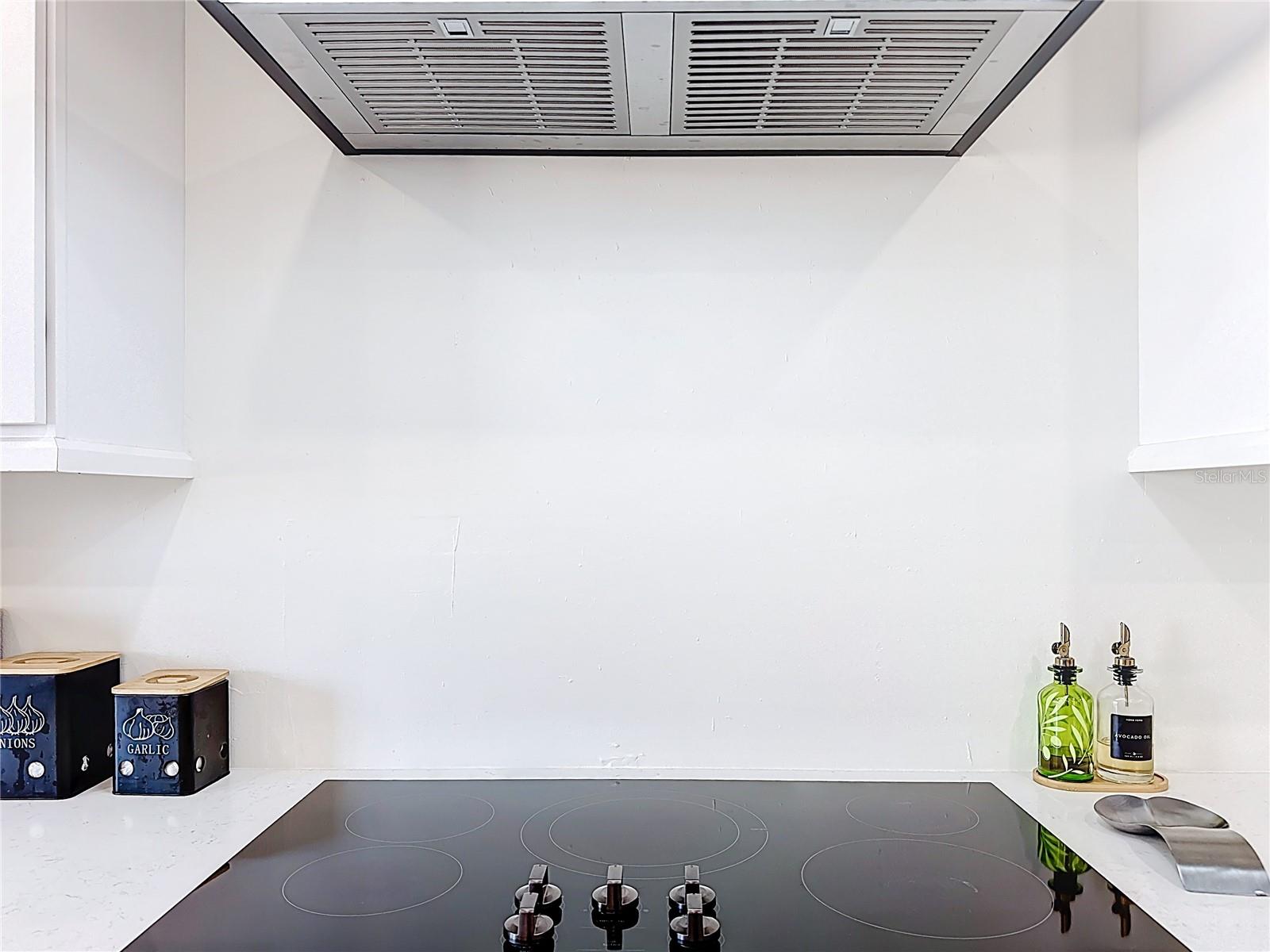 Image 20 of 67 For 1000 Errol Parkway