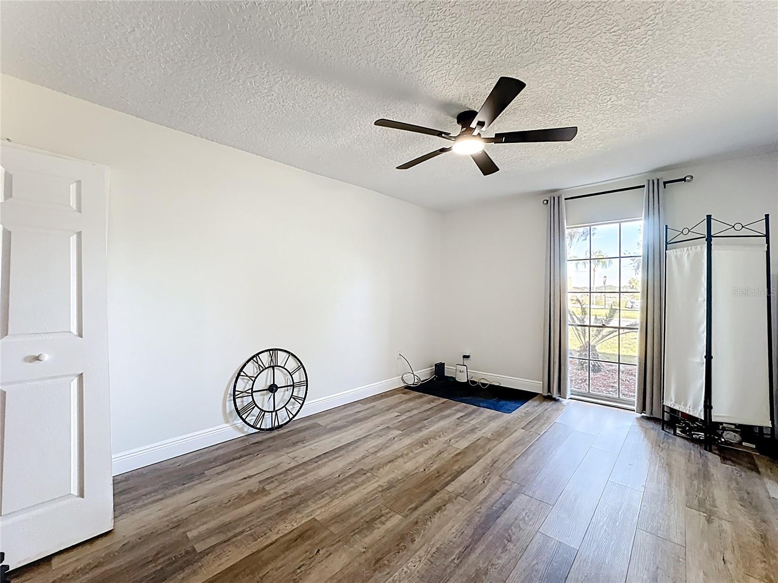 Image 46 of 67 For 1000 Errol Parkway