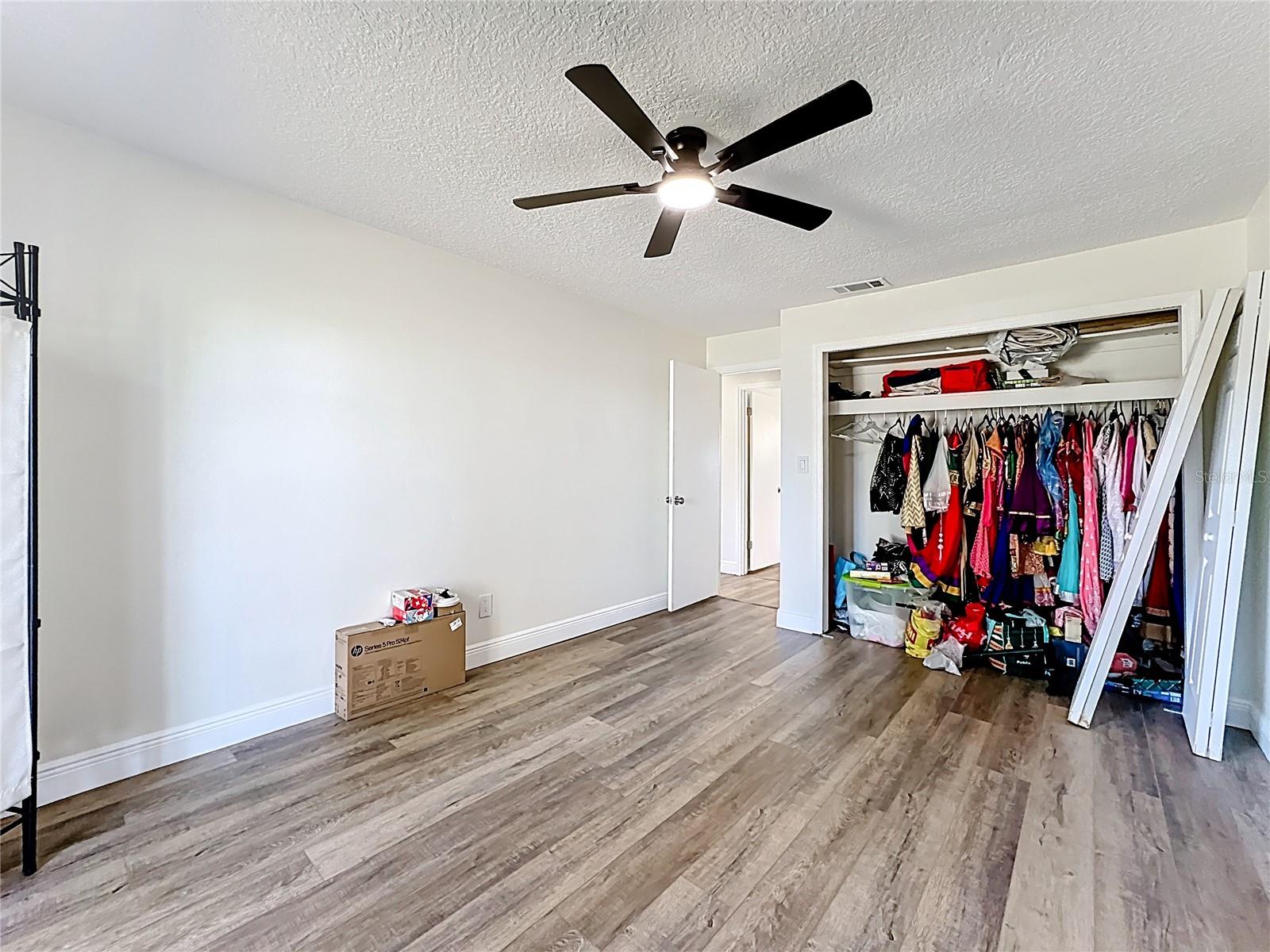 Image 48 of 67 For 1000 Errol Parkway