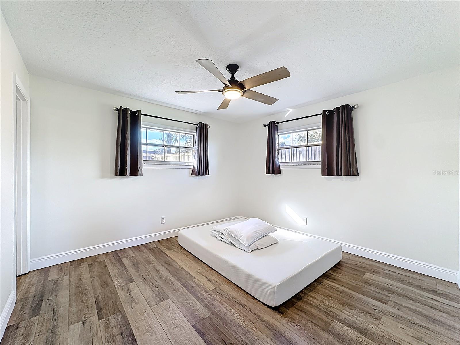 Image 51 of 67 For 1000 Errol Parkway