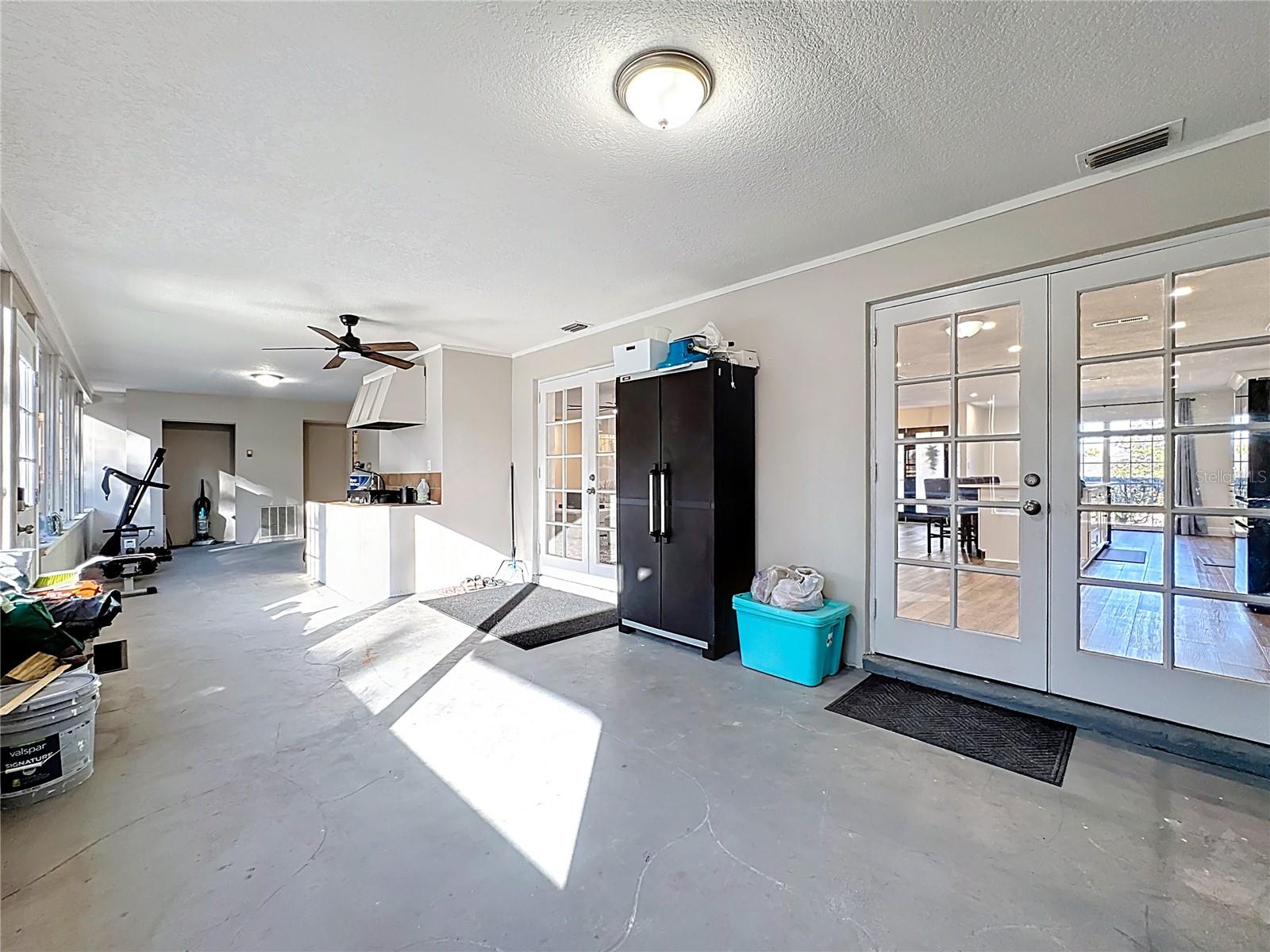 Image 56 of 67 For 1000 Errol Parkway