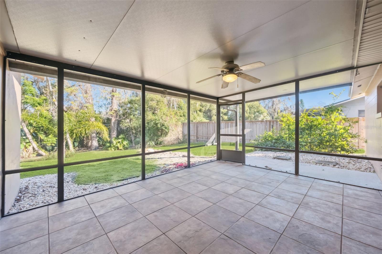 Image 17 of 20 For 111 Pineapple Court