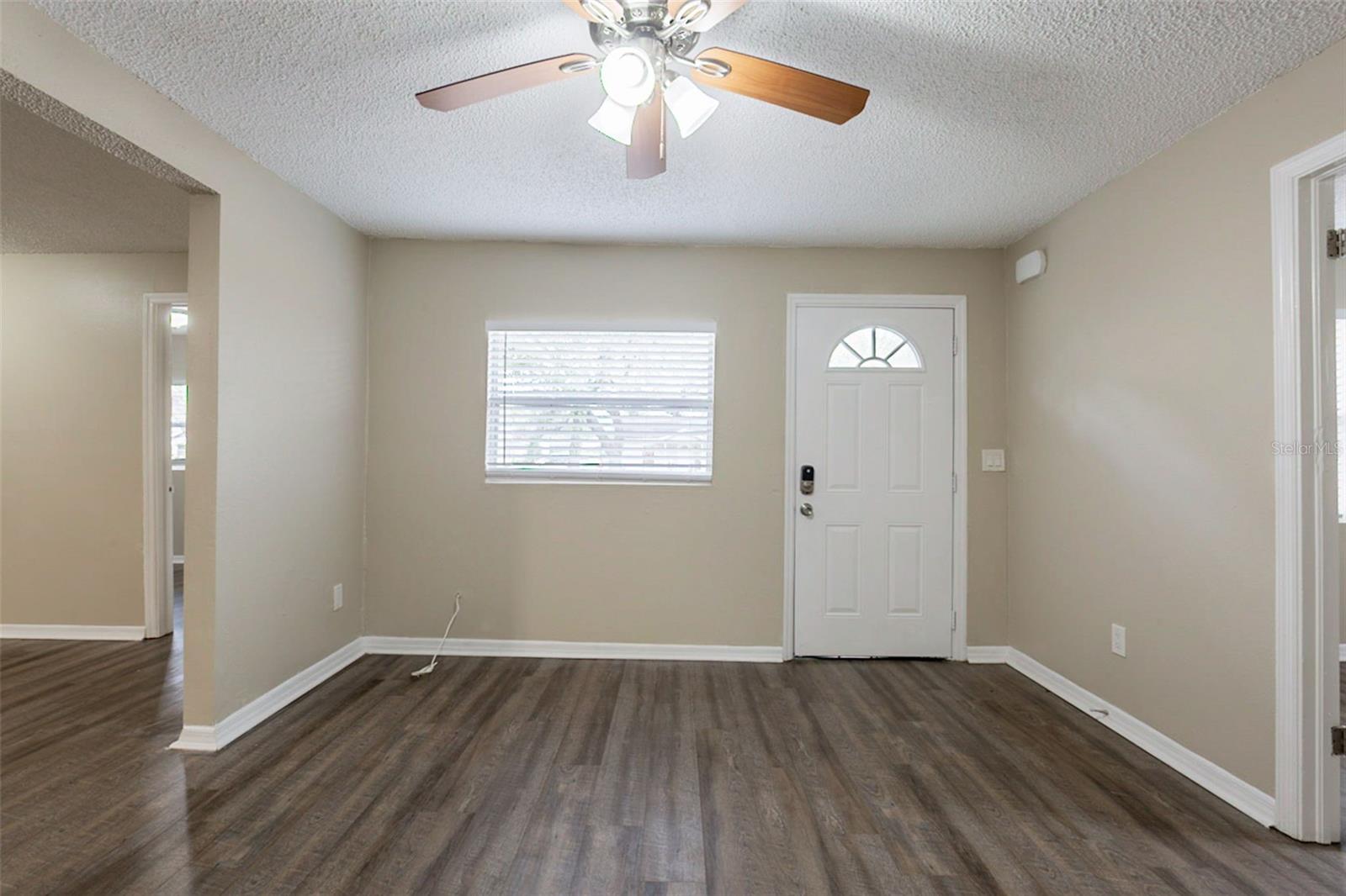 Image 14 of 32 For 2115 Ellicott Street