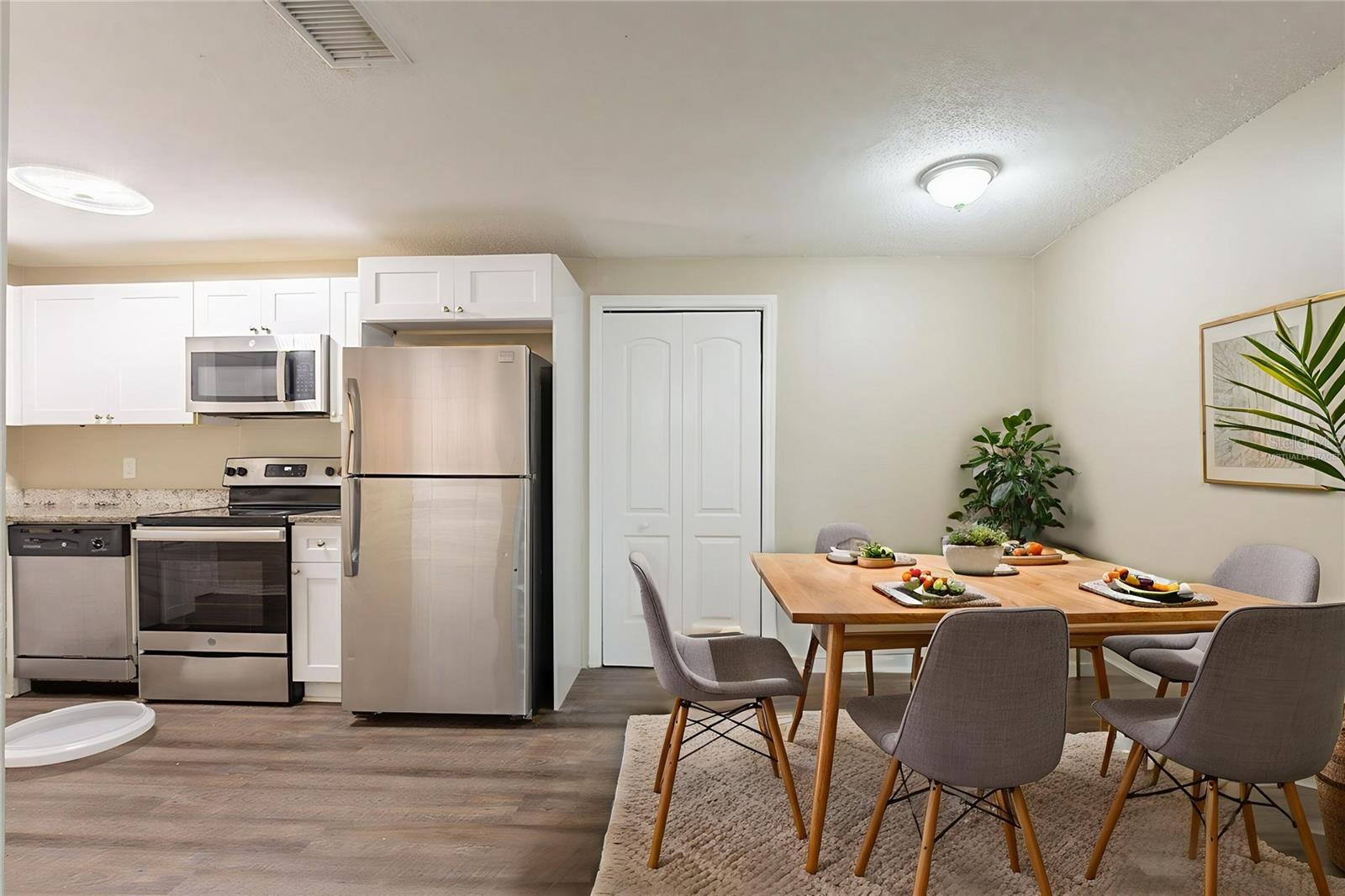 Image 2 of 32 For 2115 Ellicott Street