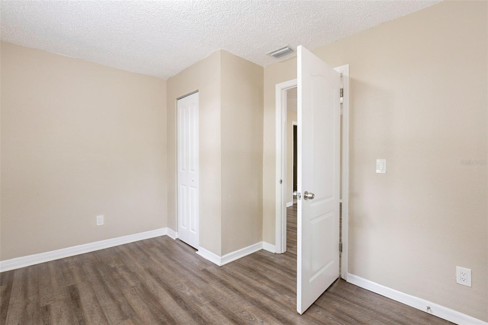 Image 22 of 32 For 2115 Ellicott Street