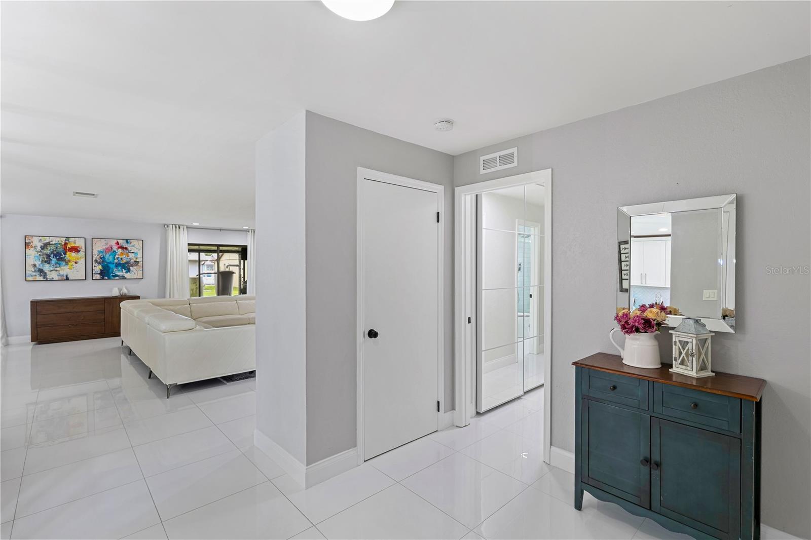 Image 13 of 50 For 10303 Lollipop Lane