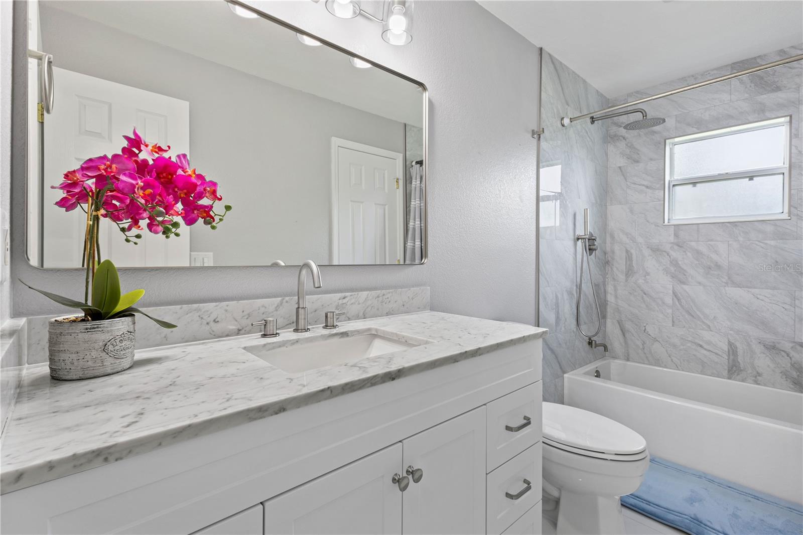 Image 31 of 50 For 10303 Lollipop Lane