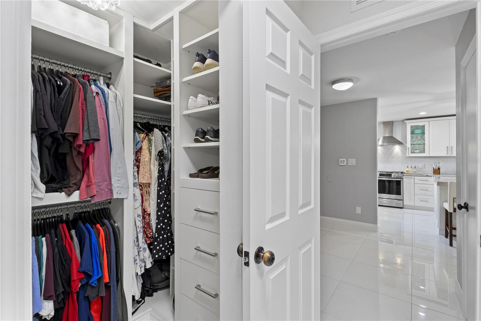 Image 35 of 50 For 10303 Lollipop Lane