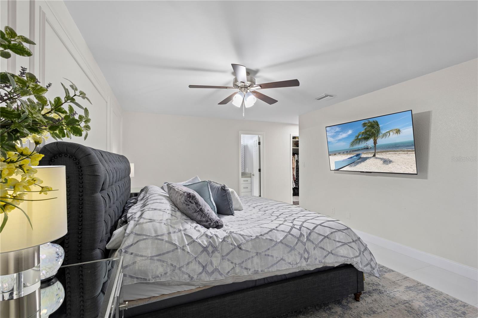 Image 38 of 50 For 10303 Lollipop Lane