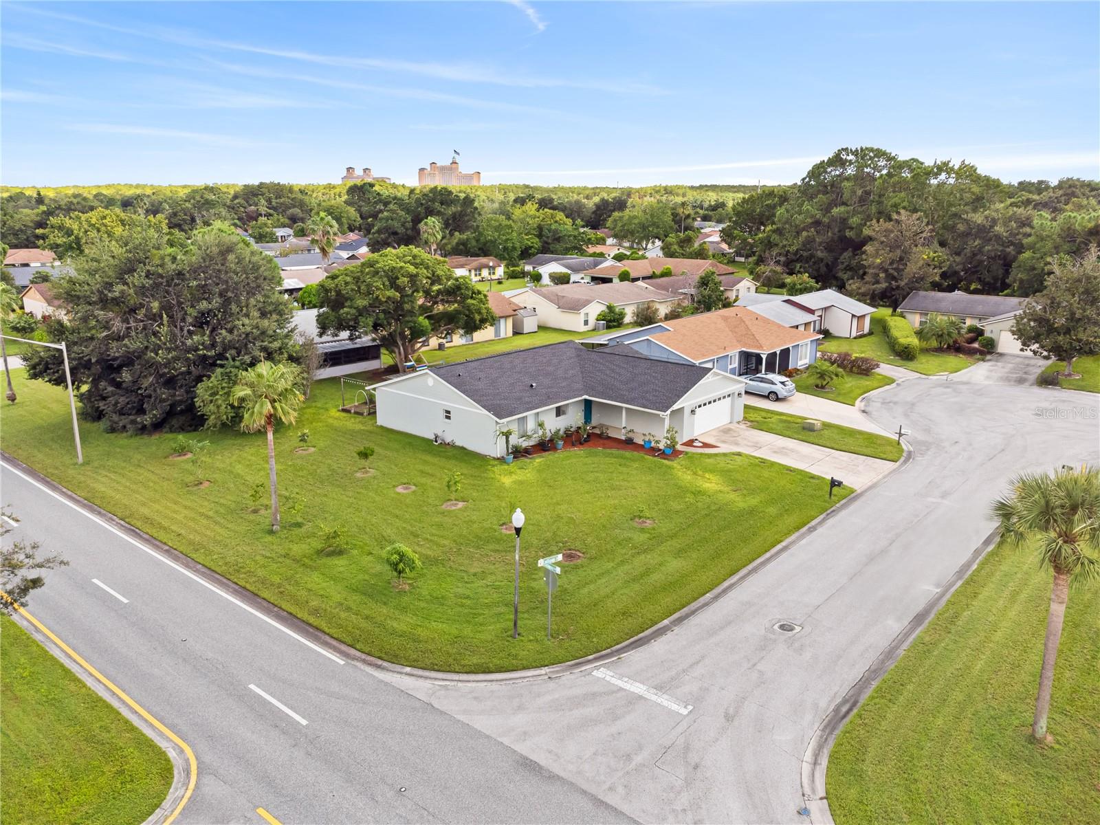 Image 7 of 50 For 10303 Lollipop Lane