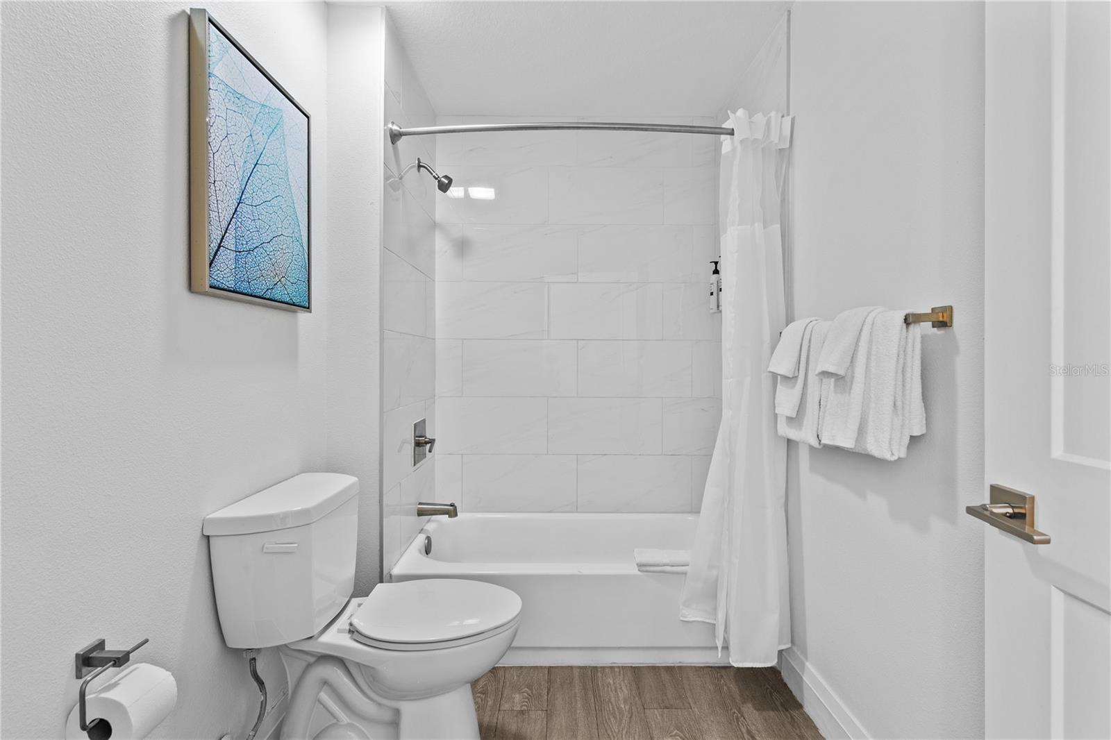 Image 12 of 26 For 14501 Grove Resort Avenue 3619