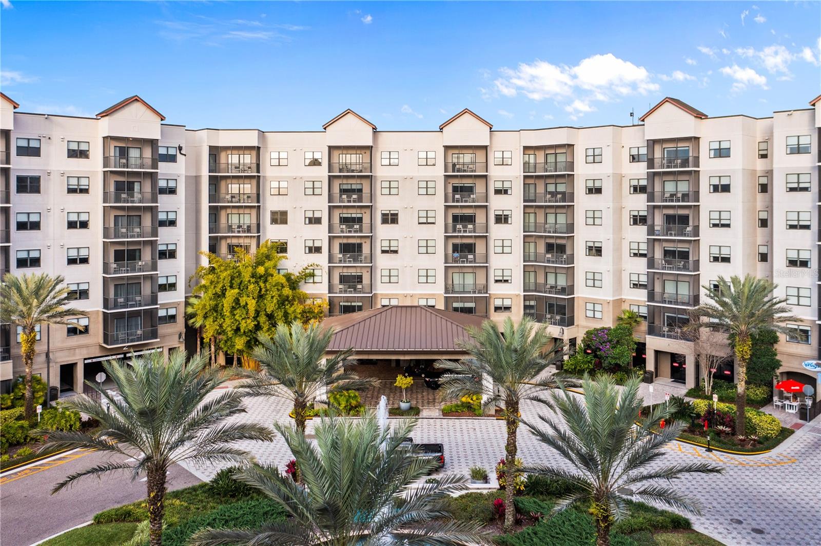 Image 16 of 26 For 14501 Grove Resort Avenue 3619