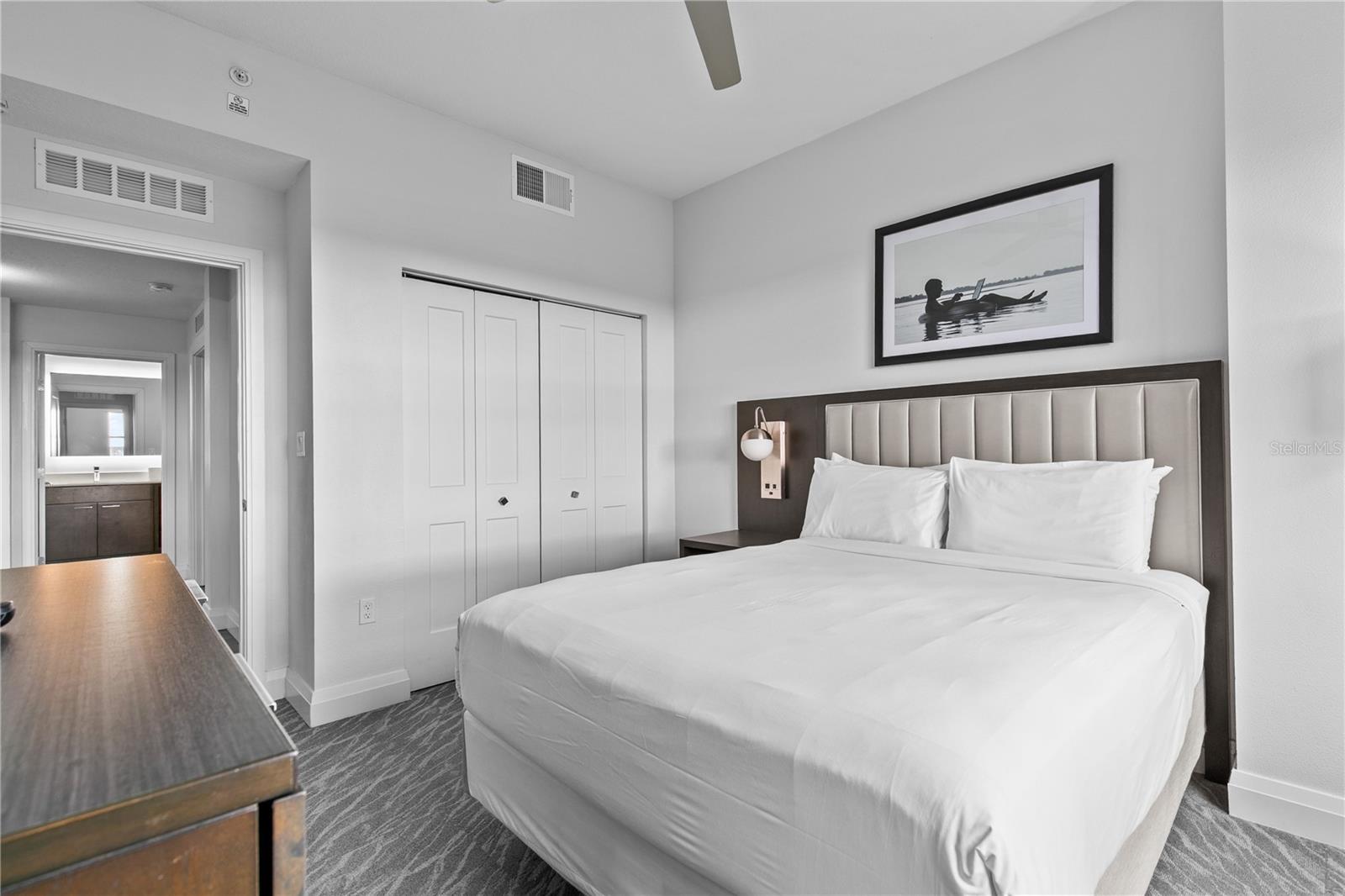 Image 20 of 26 For 14501 Grove Resort Avenue 3619