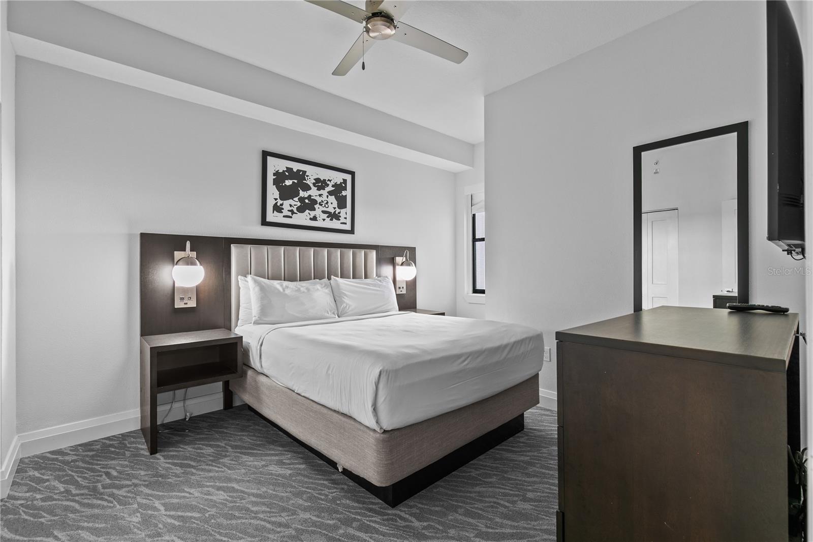 Image 22 of 26 For 14501 Grove Resort Avenue 3619