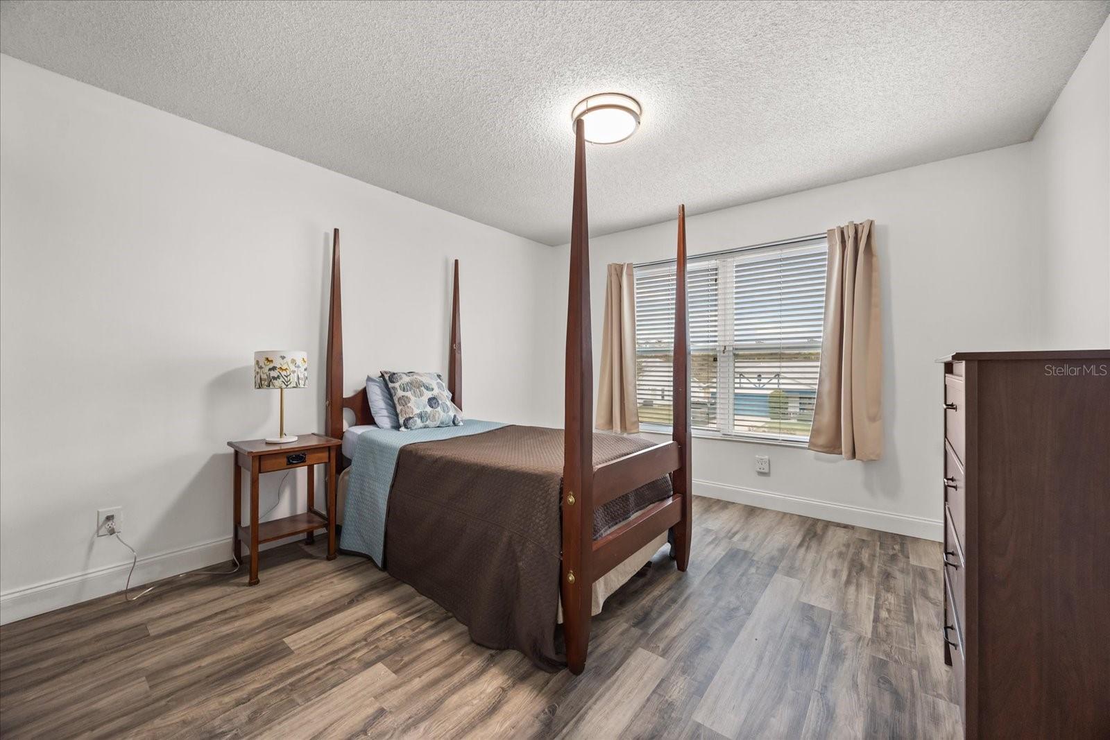 Image 22 of 25 For 5117 Stratemeyer Drive