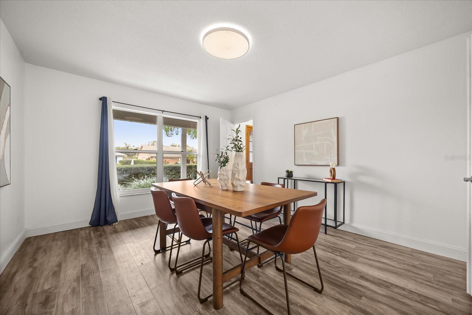 Image 6 of 25 For 5117 Stratemeyer Drive