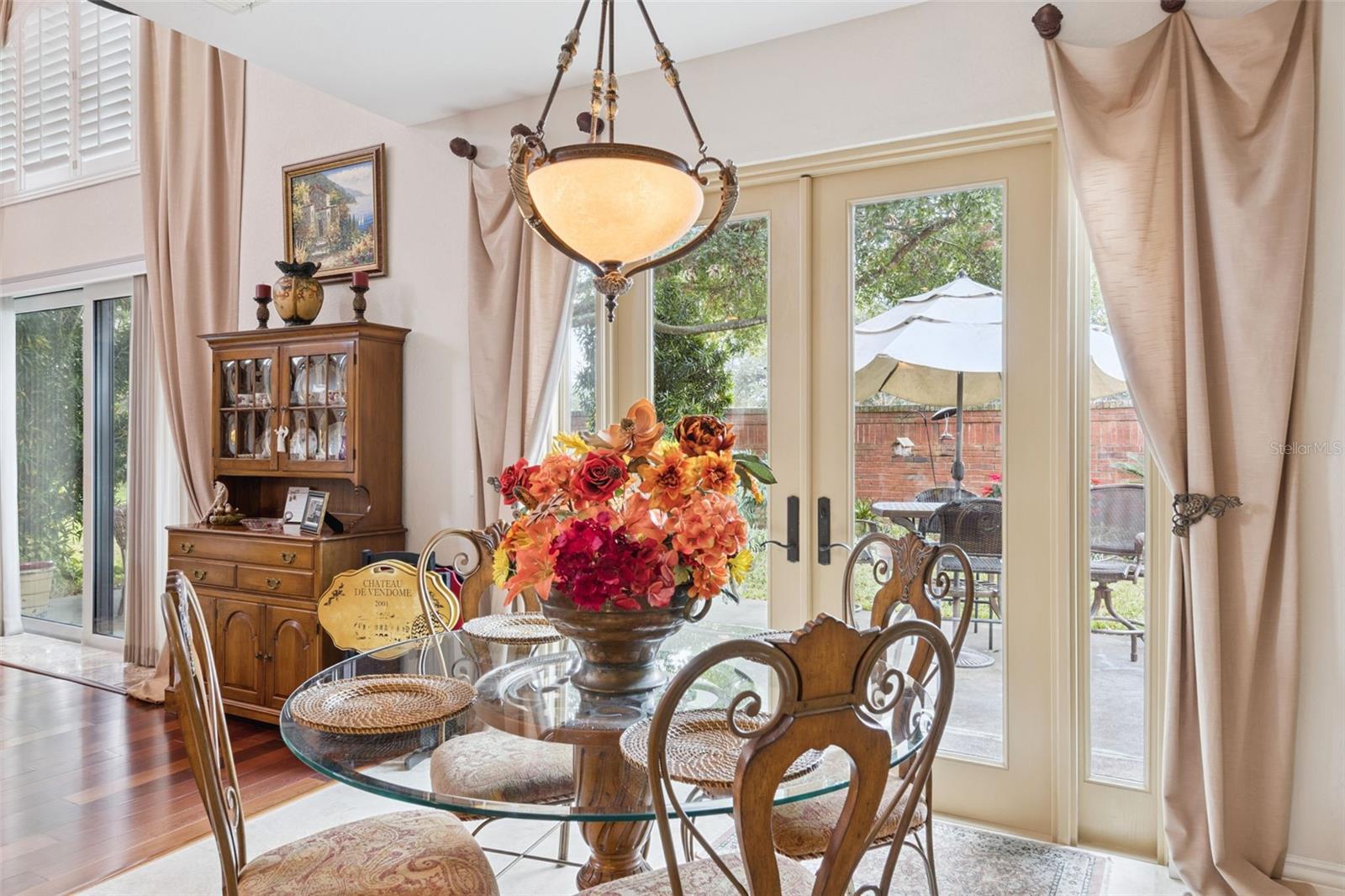 Image 8 of 35 For 393 Lake Amberleigh Drive