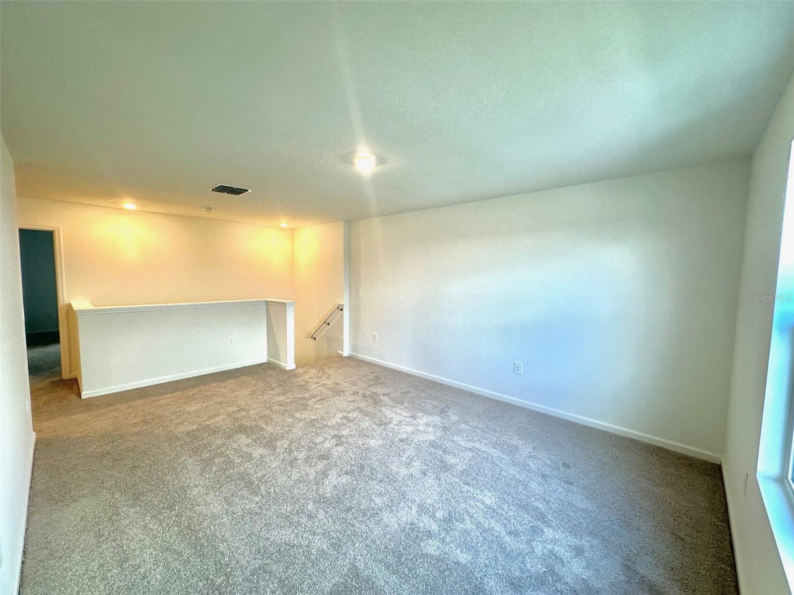 Image 12 of 24 For 1029 Harold Pass